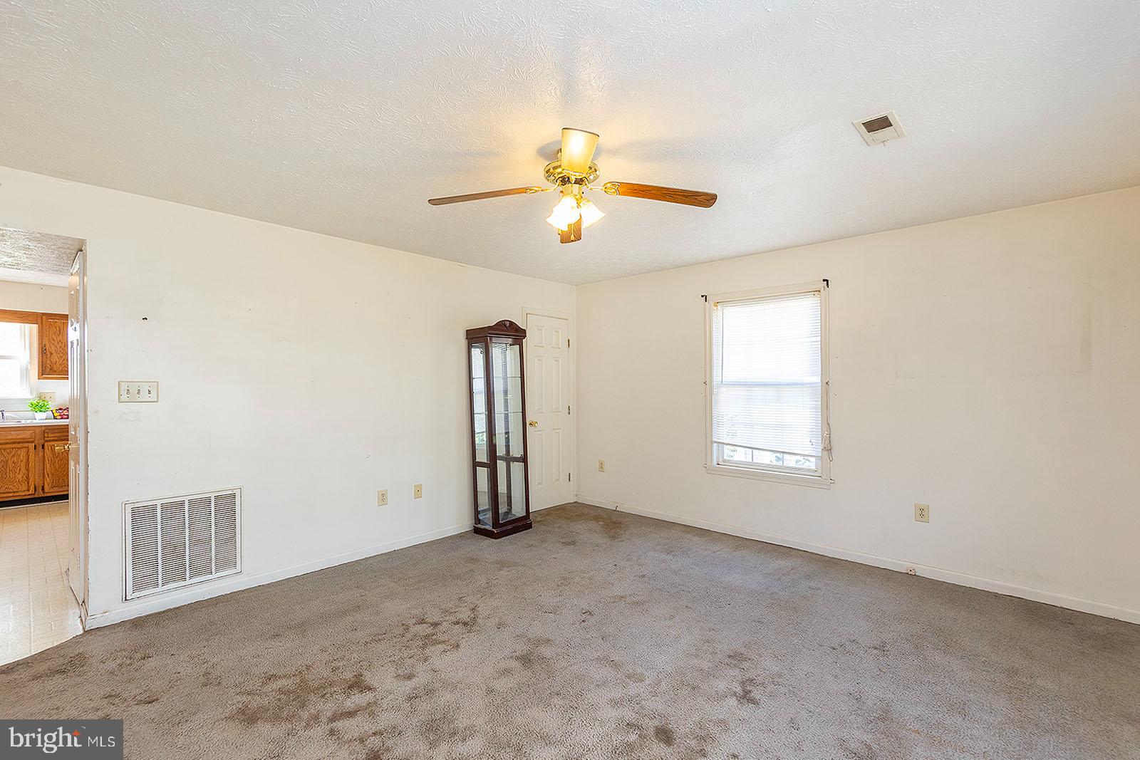 DAVIS STRASBURG - Residential