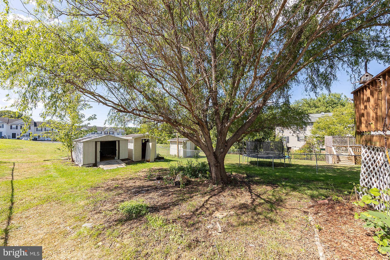 DAVIS STRASBURG - Residential