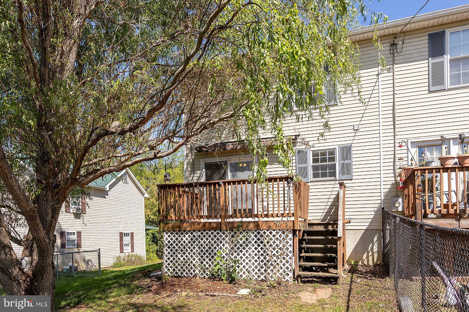 DAVIS STRASBURG - Residential