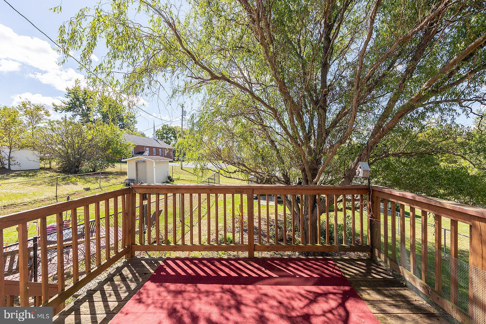 DAVIS STRASBURG - Residential