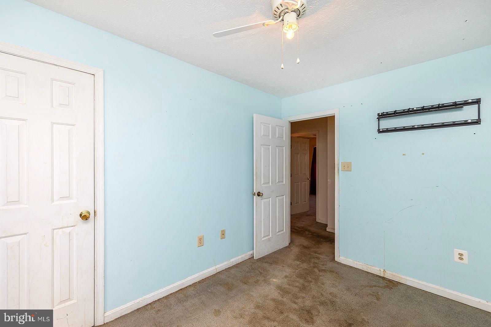 DAVIS STRASBURG - Residential