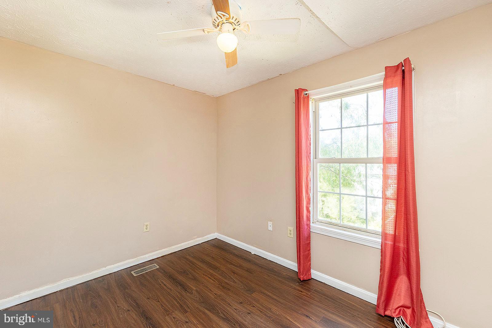 DAVIS STRASBURG - Residential