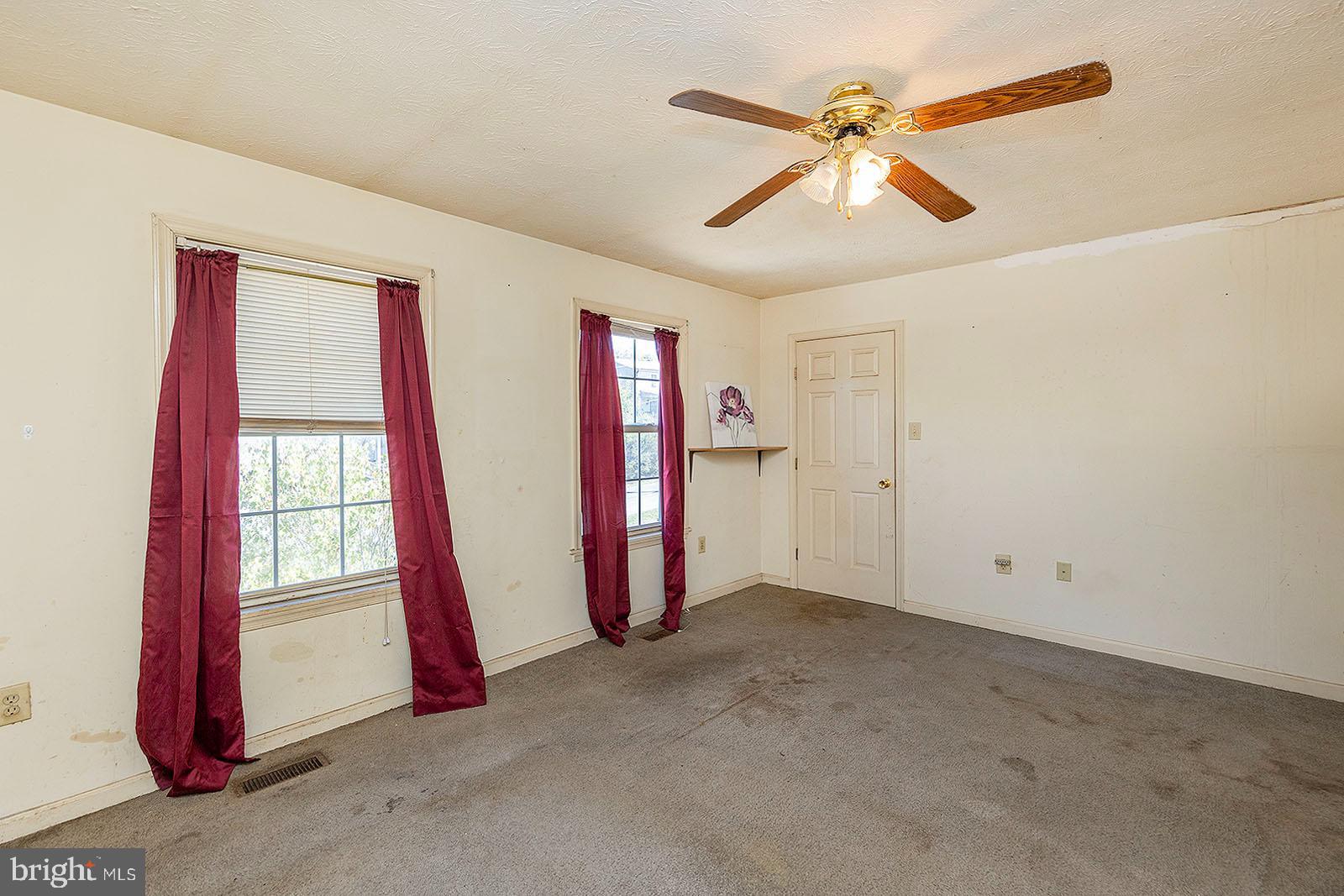 DAVIS STRASBURG - Residential