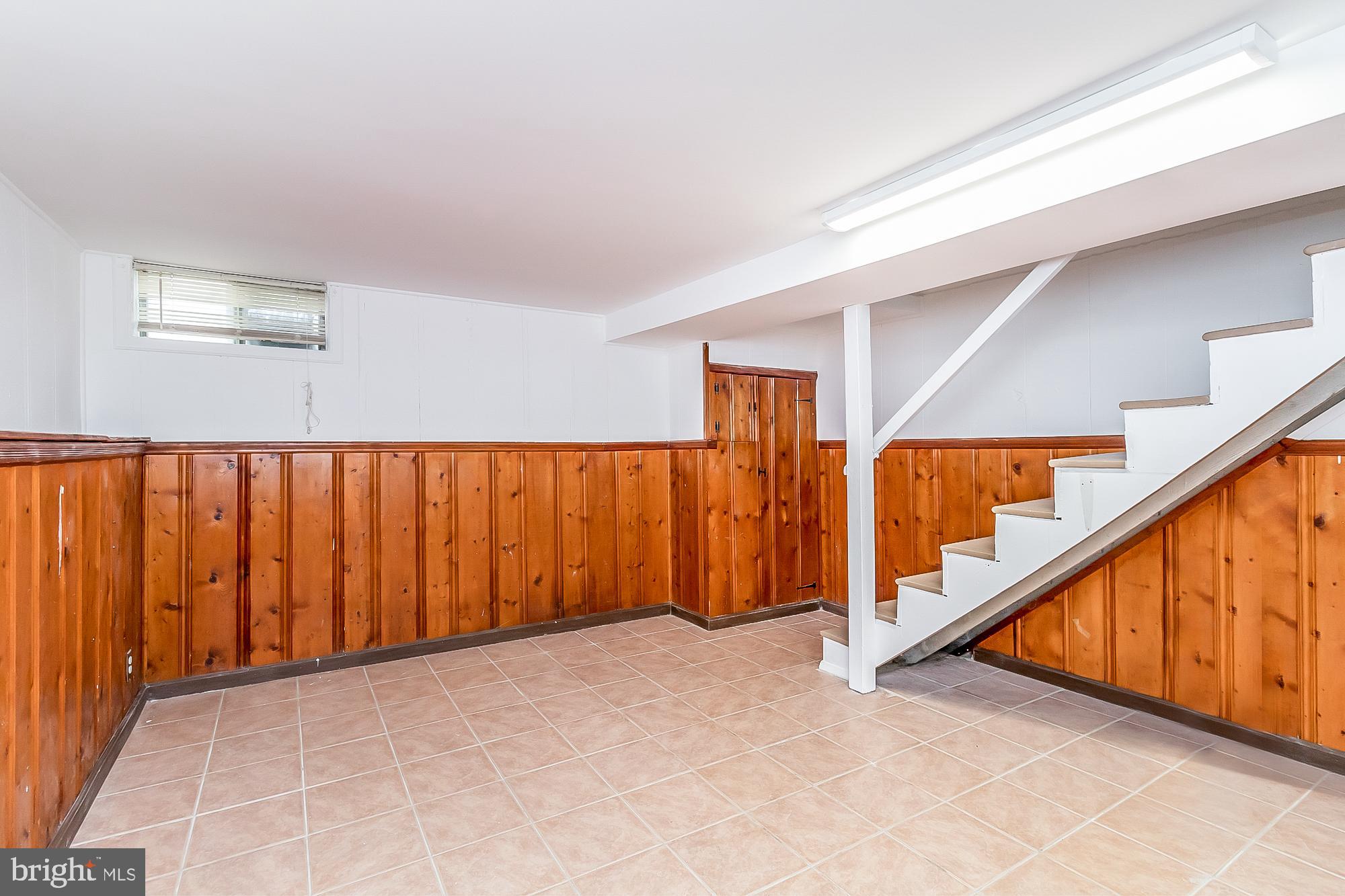 MEDFIELD - Residential