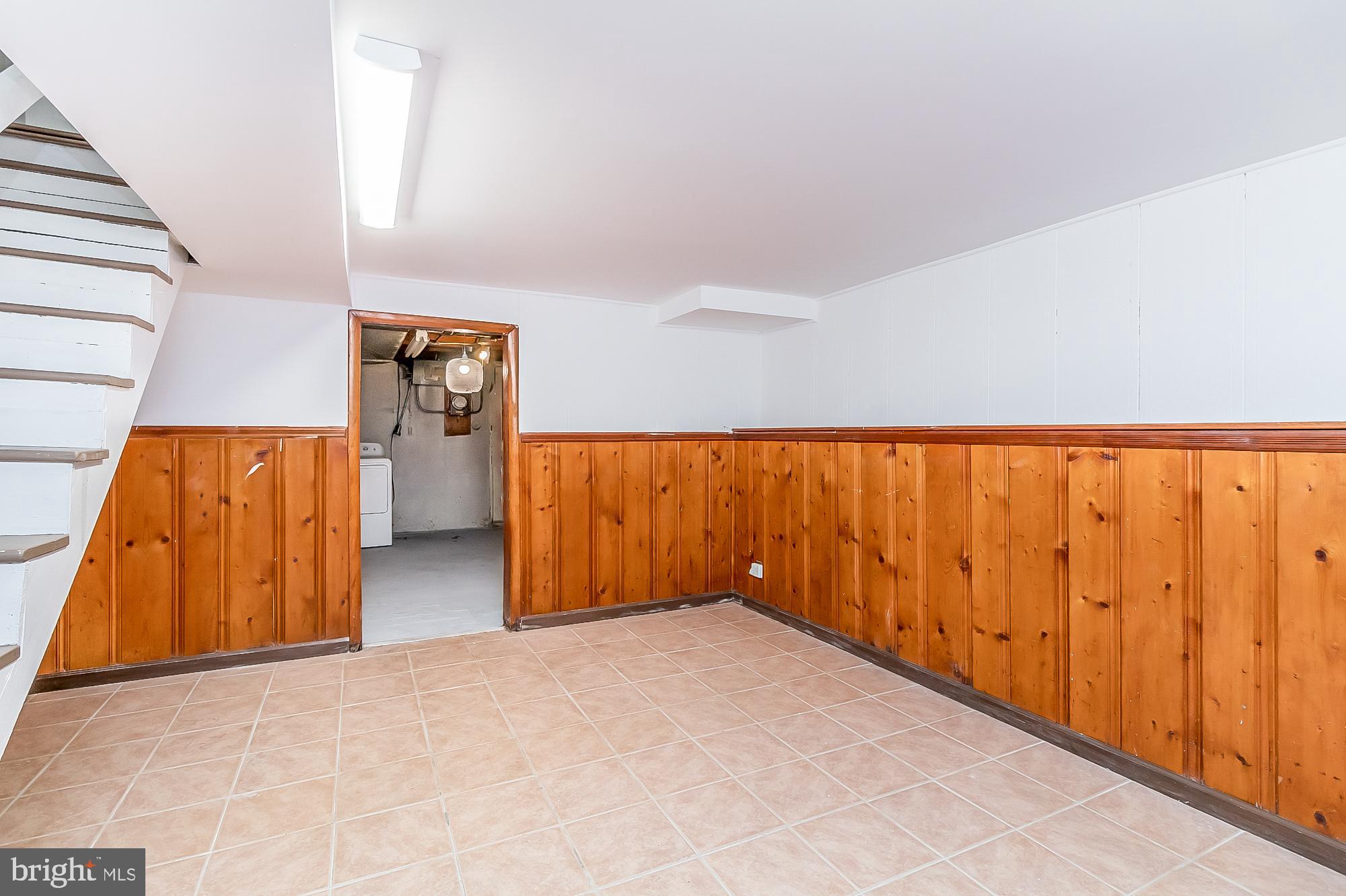 MEDFIELD - Residential