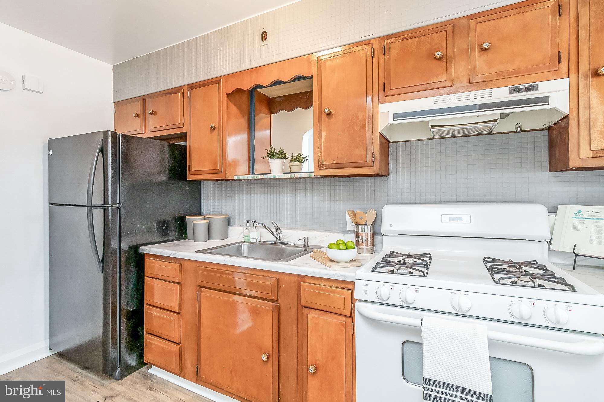 MEDFIELD - Residential