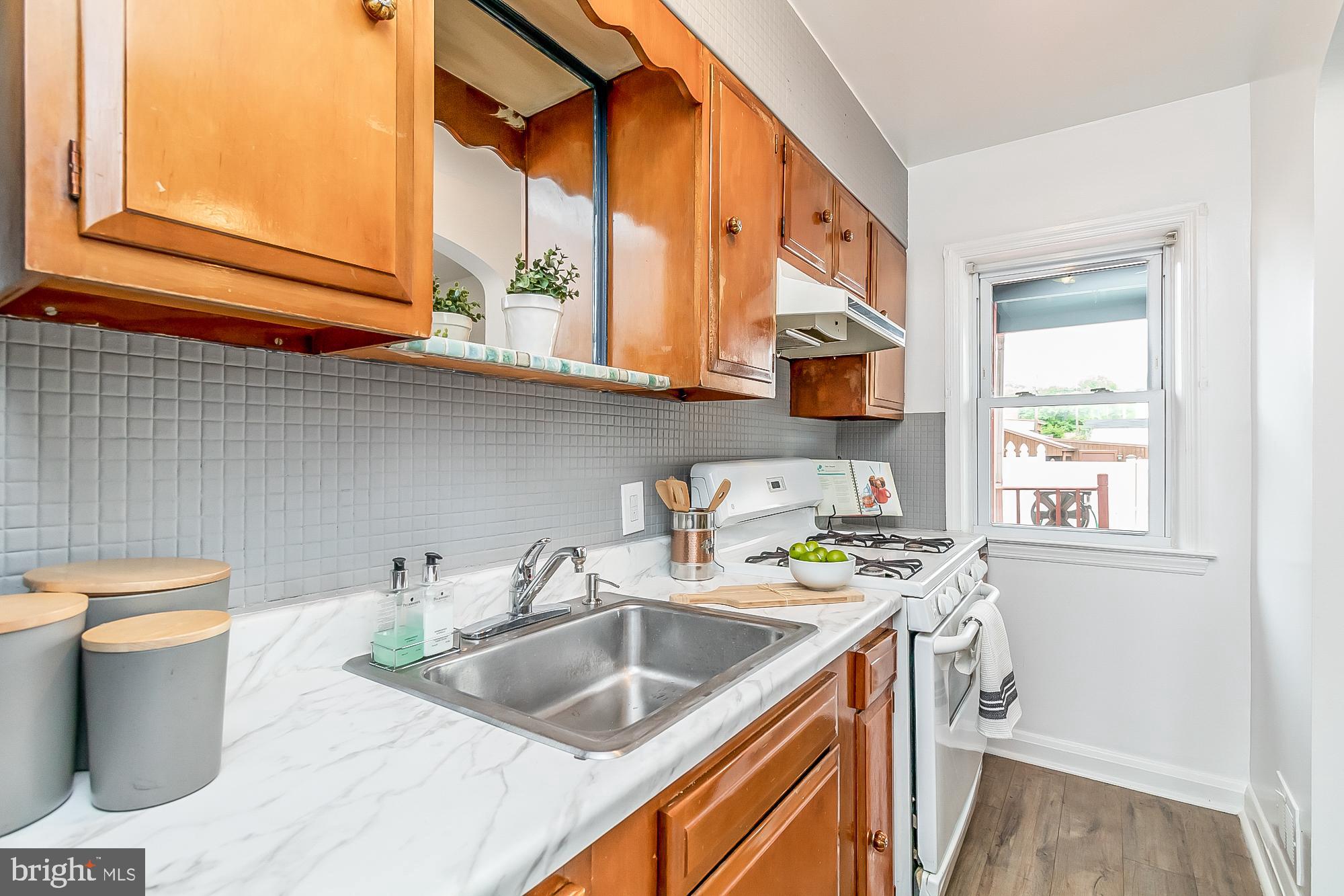 MEDFIELD - Residential