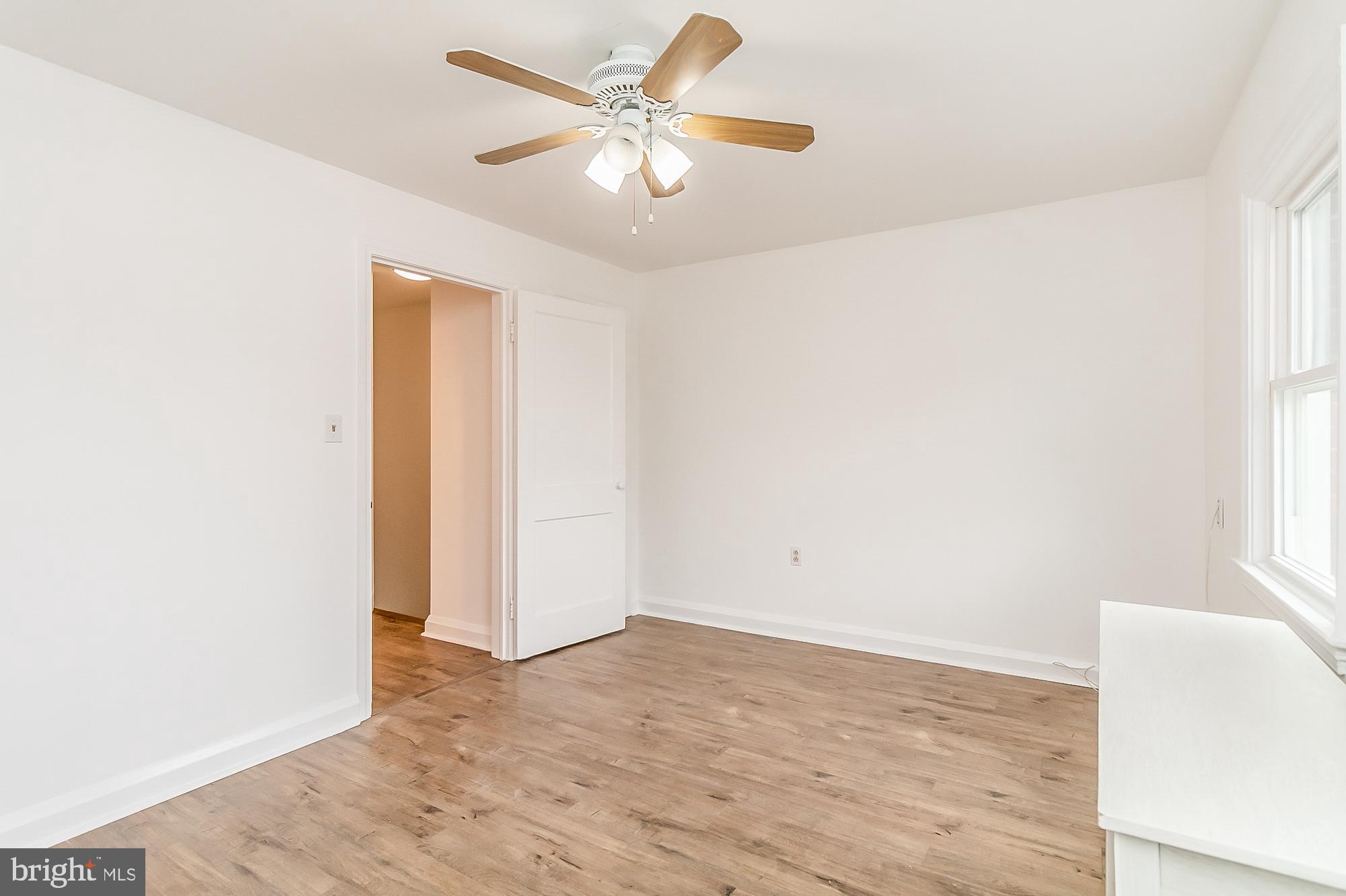 MEDFIELD - Residential