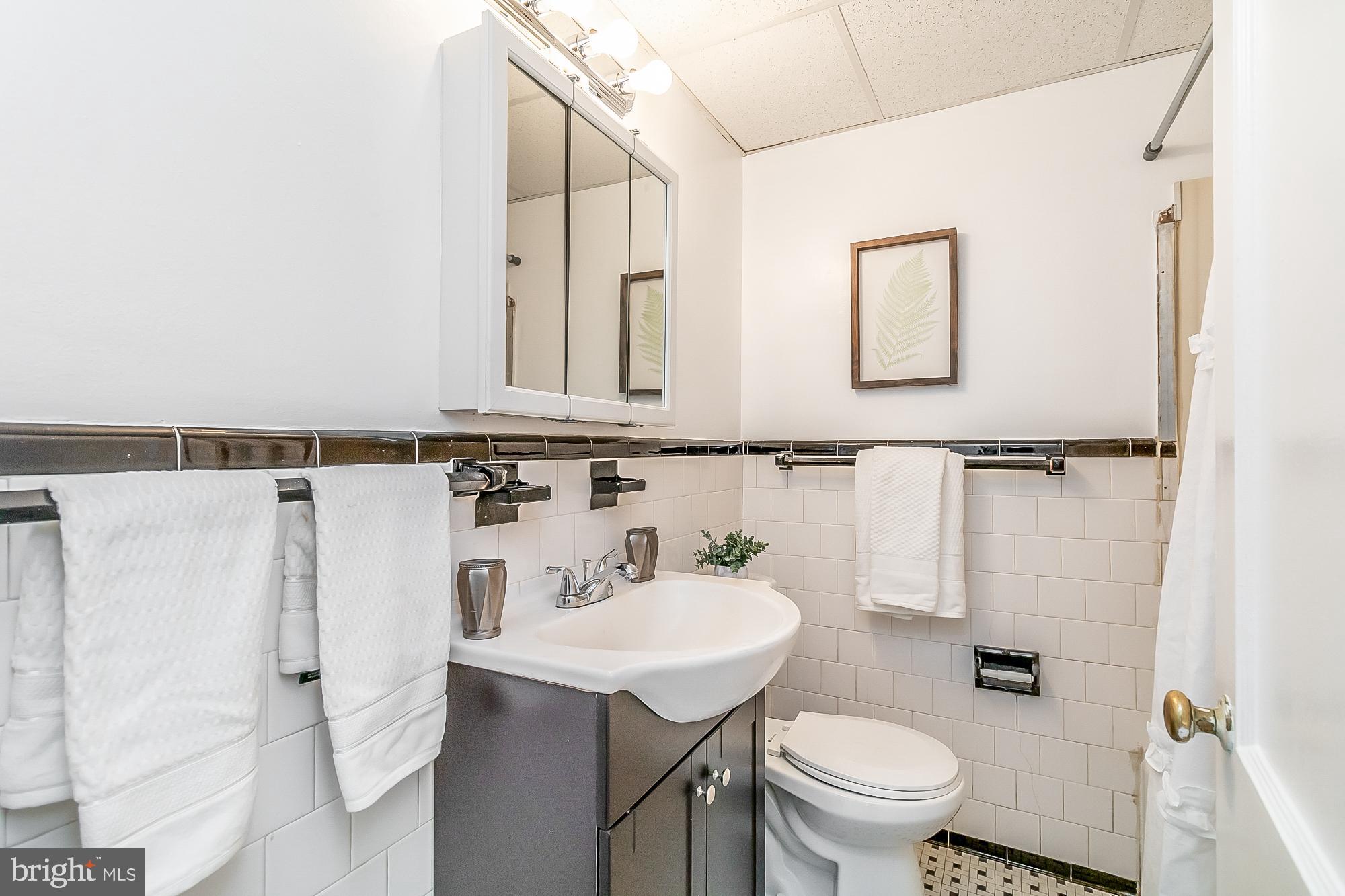 MEDFIELD - Residential