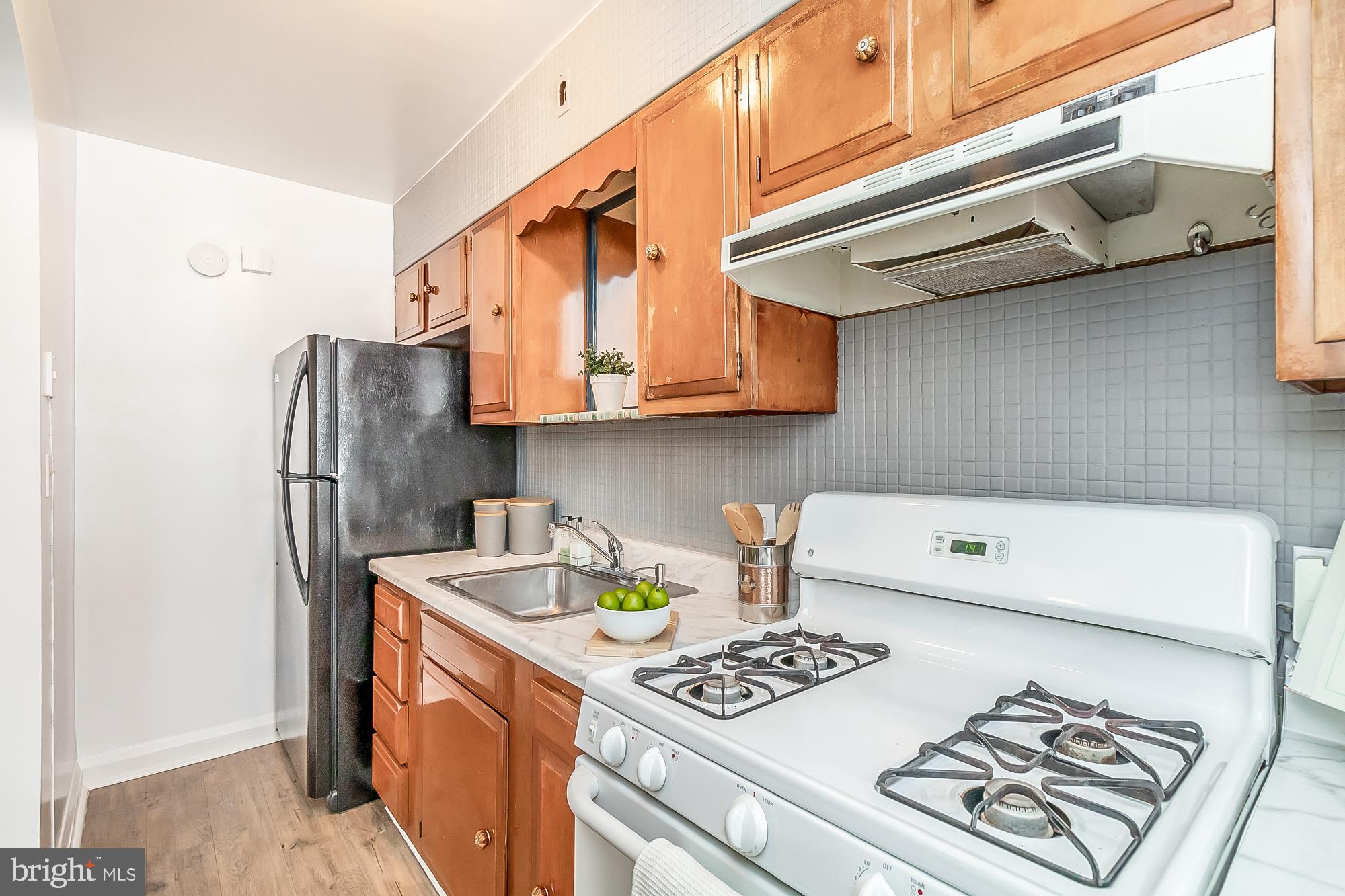 MEDFIELD - Residential