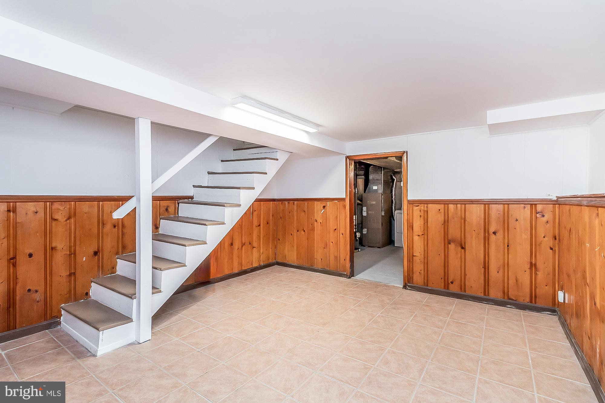 MEDFIELD - Residential