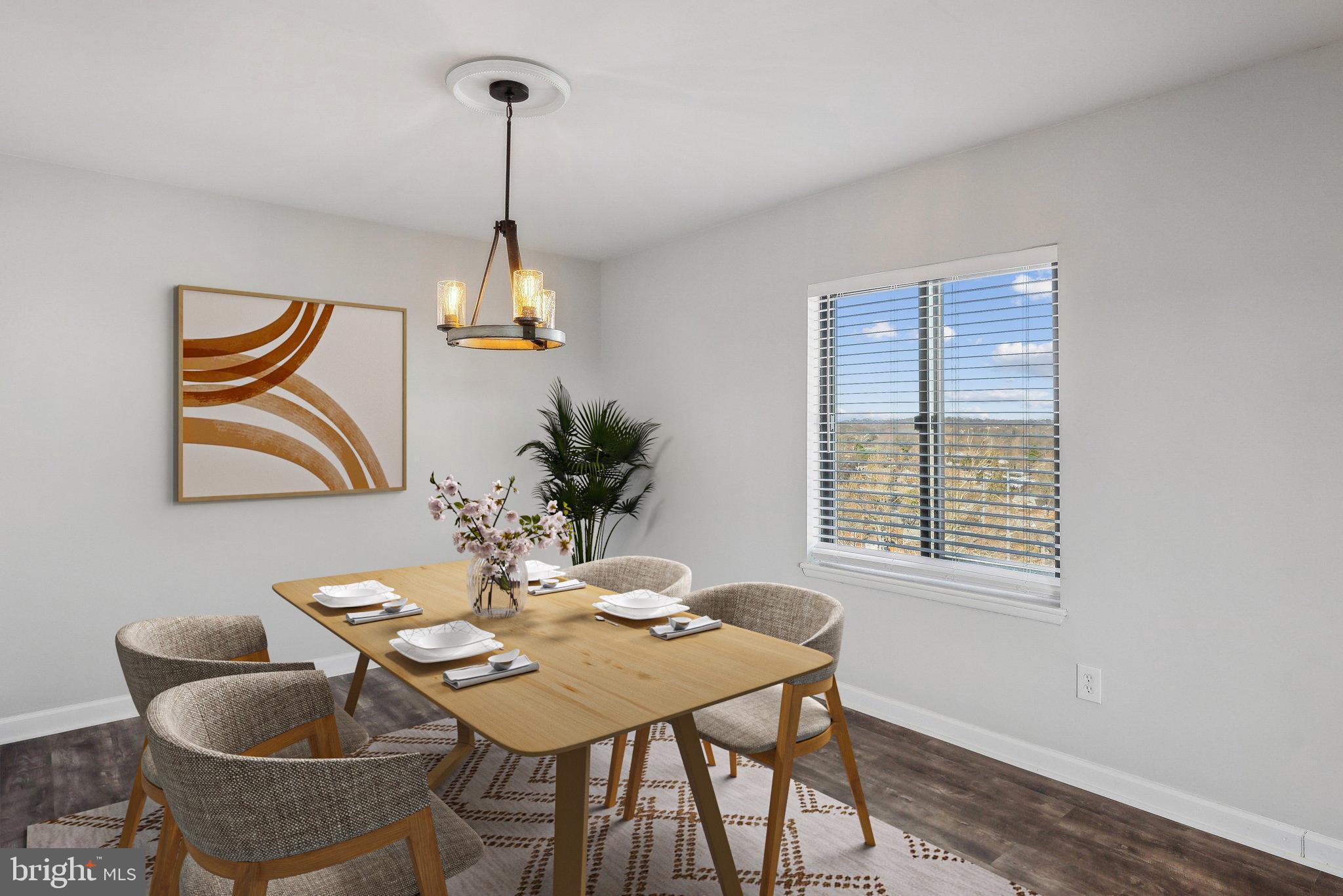 WOODLAKE TOWERS - Residential