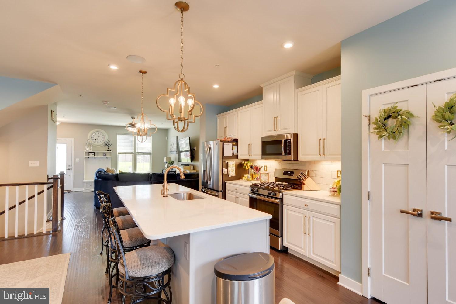 GREENLEIGH AT CROSSROADS - Residential Lease