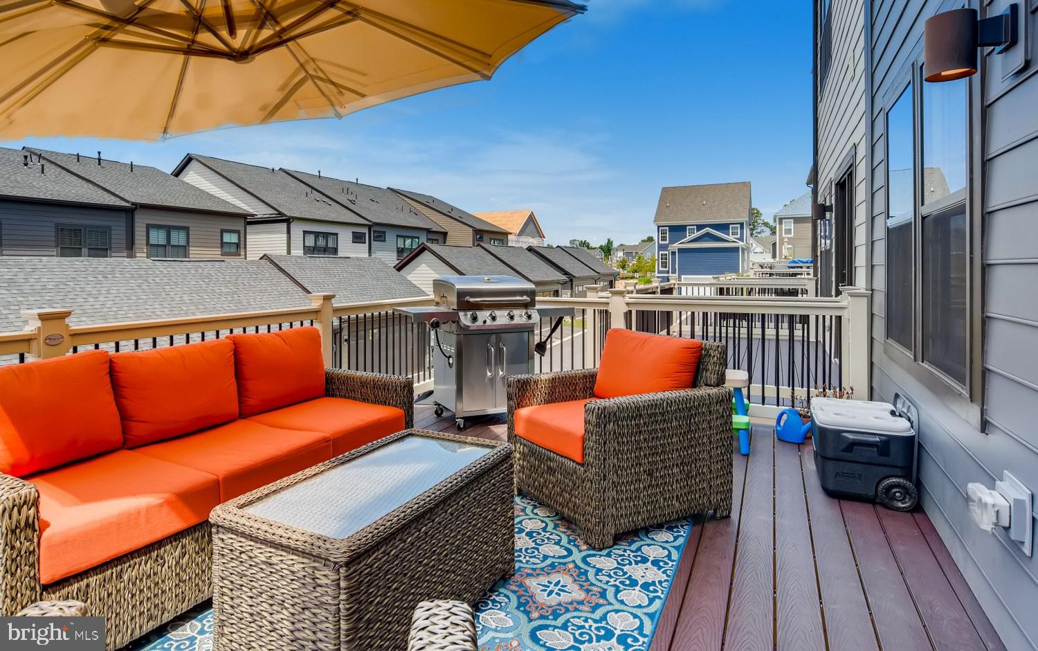 GREENLEIGH AT CROSSROADS - Residential Lease