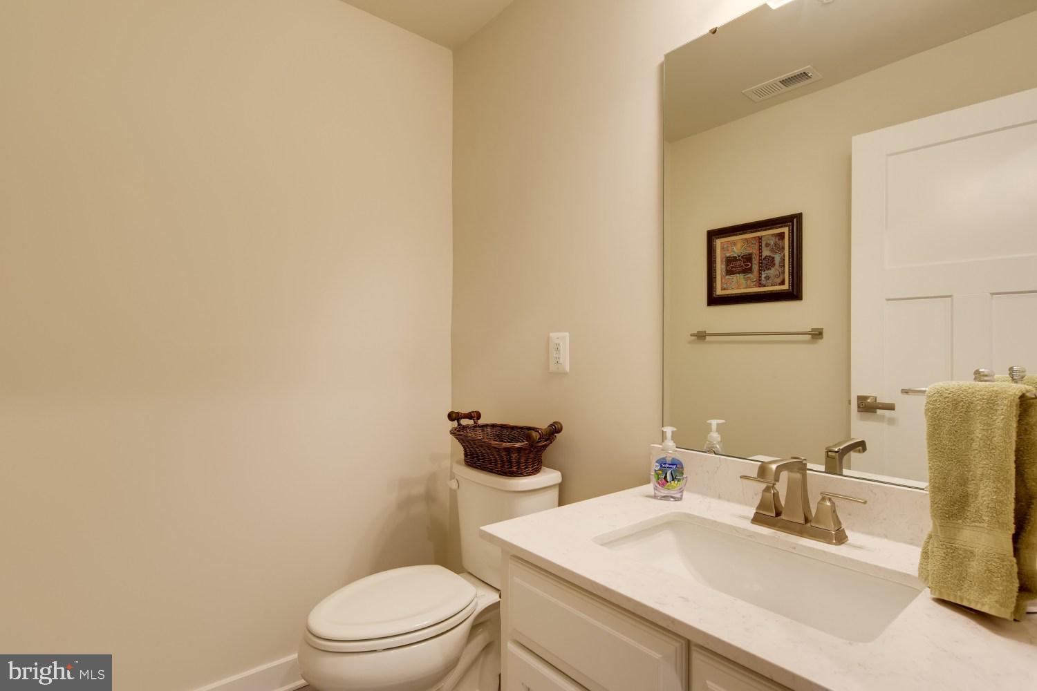 GREENLEIGH AT CROSSROADS - Residential Lease