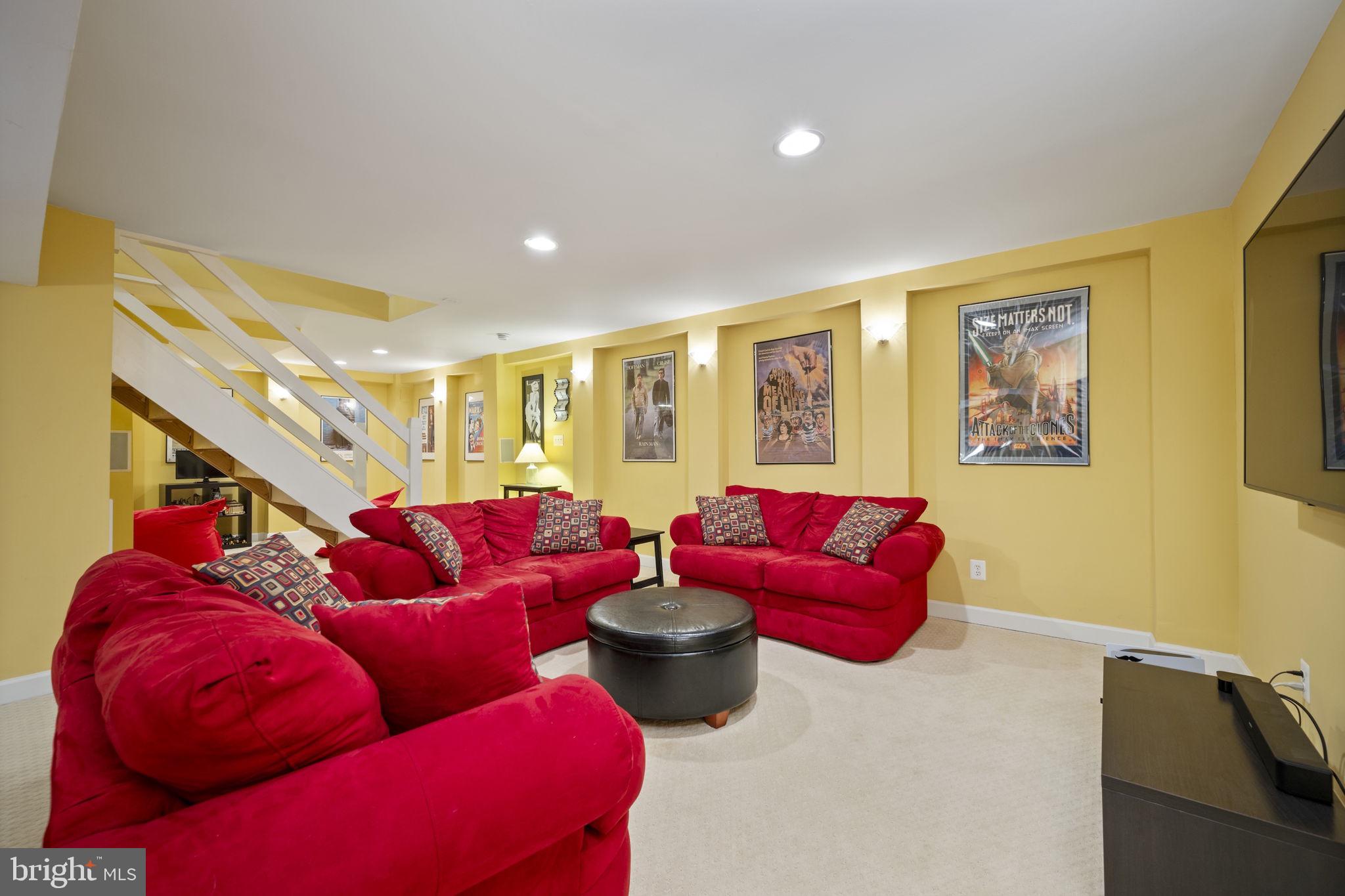 PERRY HALL - Residential