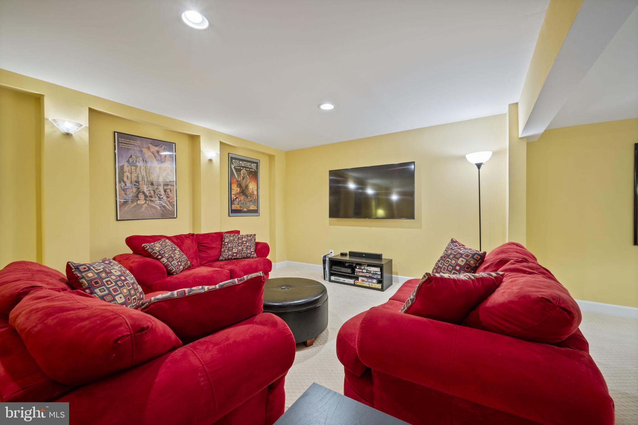 PERRY HALL - Residential