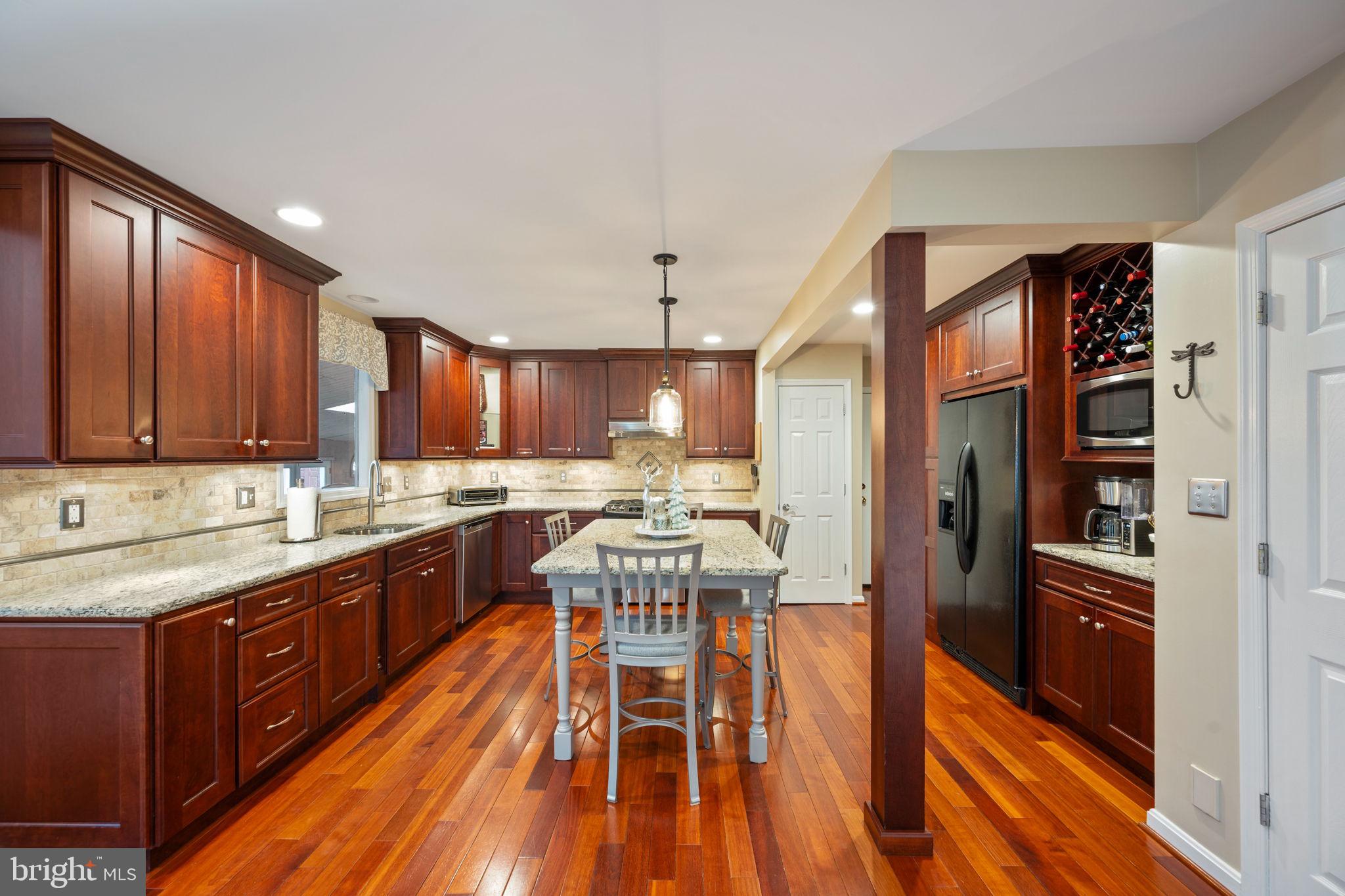 PERRY HALL - Residential