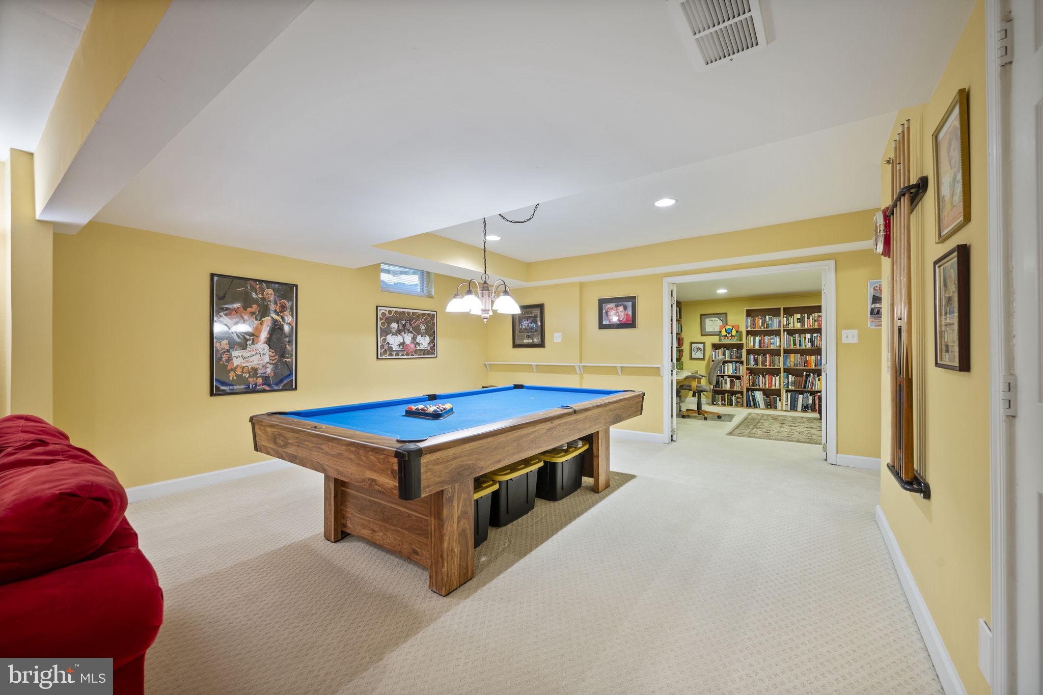 PERRY HALL - Residential