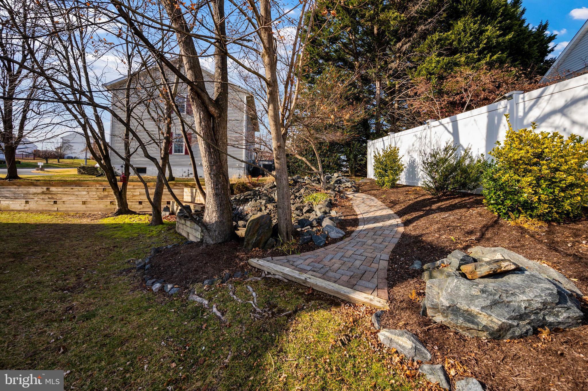 PERRY HALL - Residential