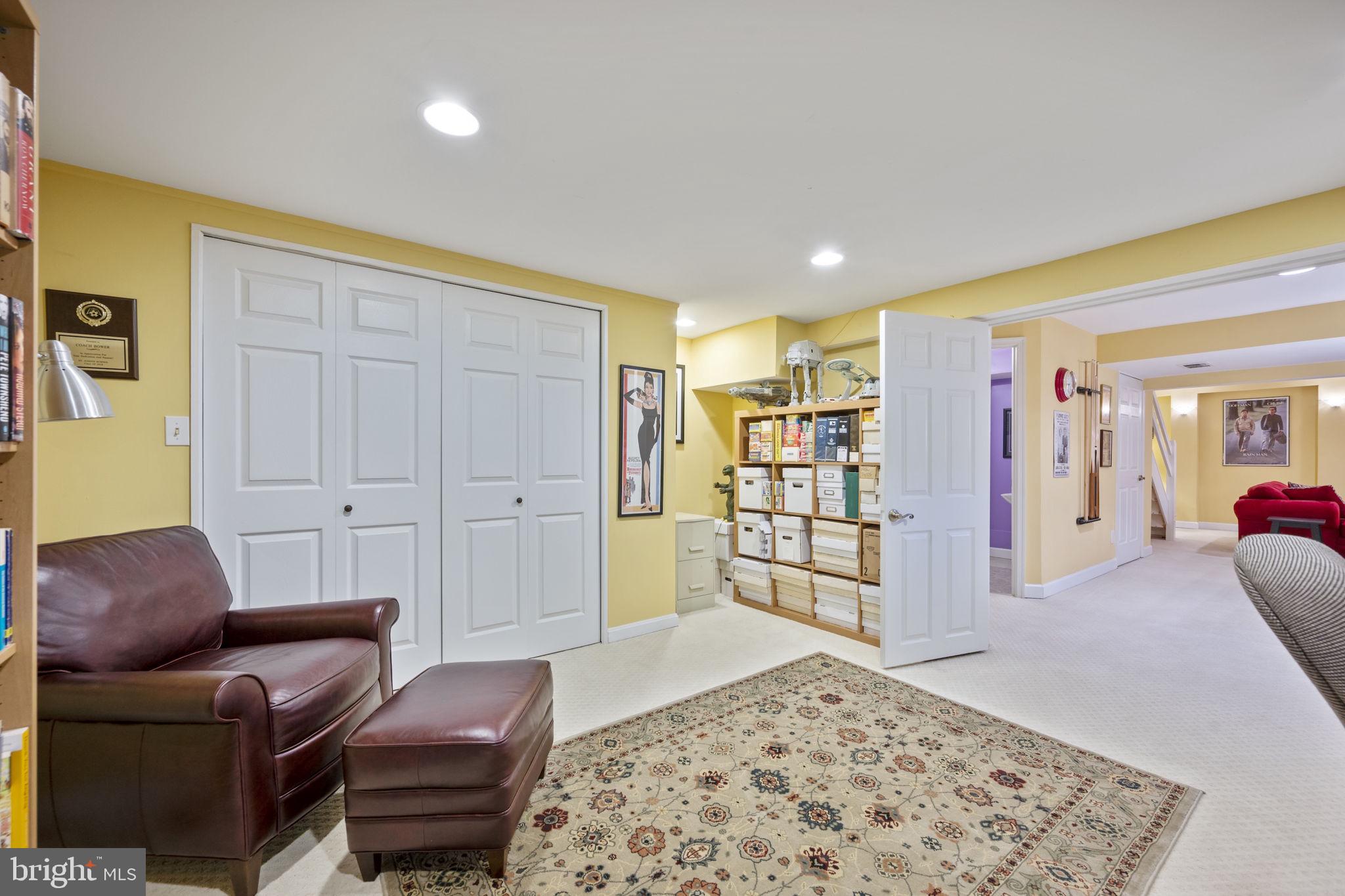 PERRY HALL - Residential