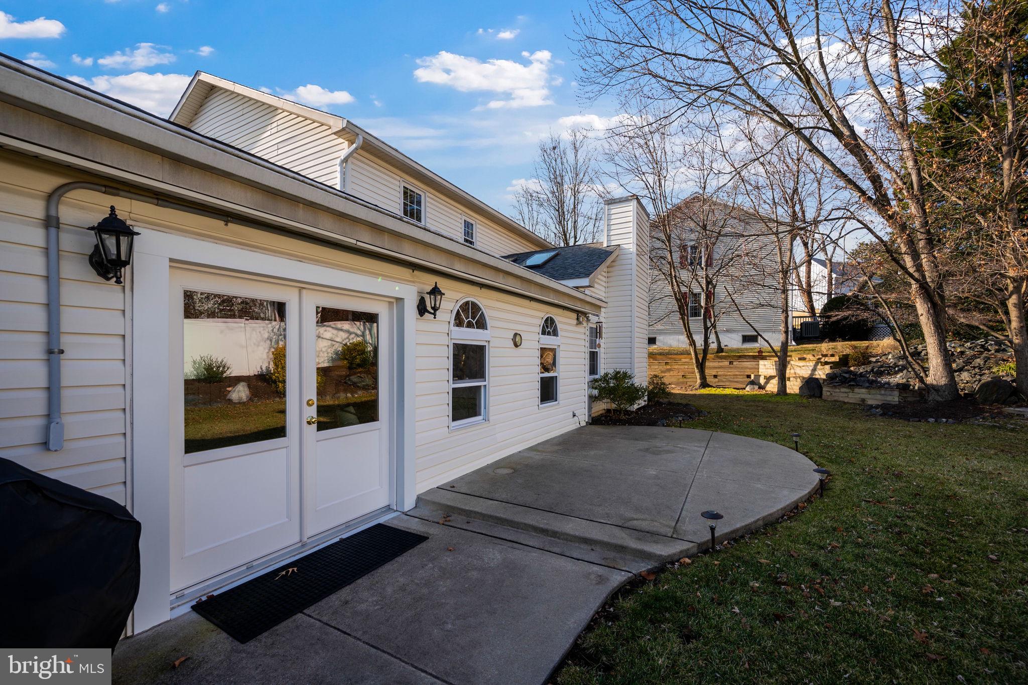 PERRY HALL - Residential