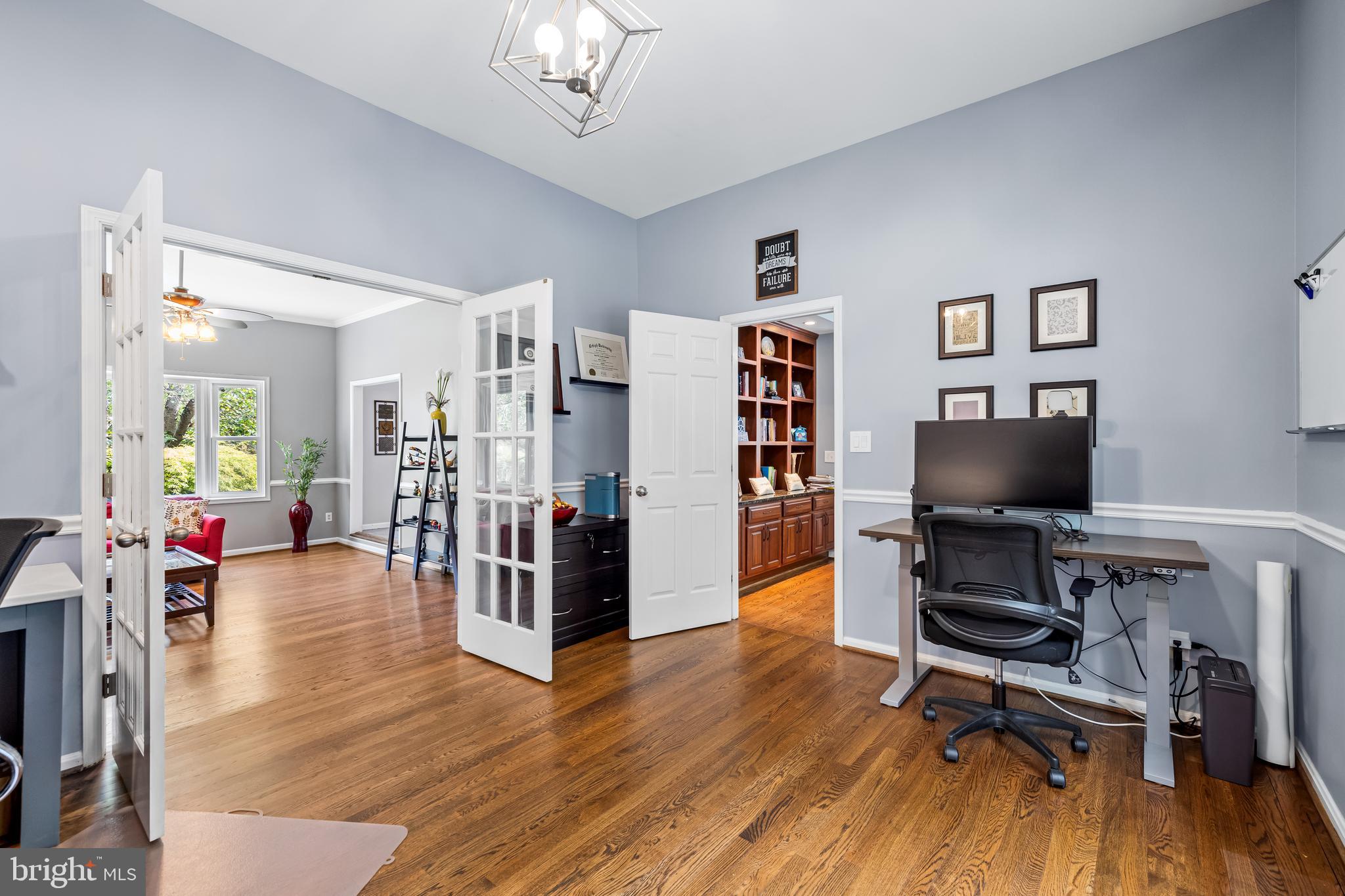 OVERLOOK - Residential