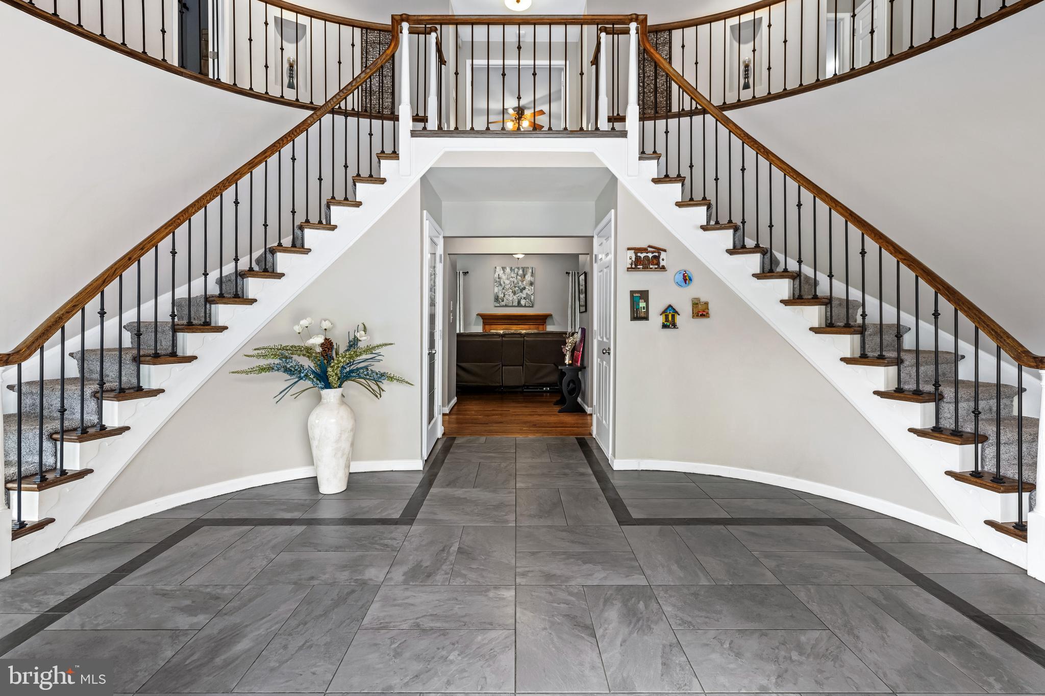 20 HIGHFIELD COURT