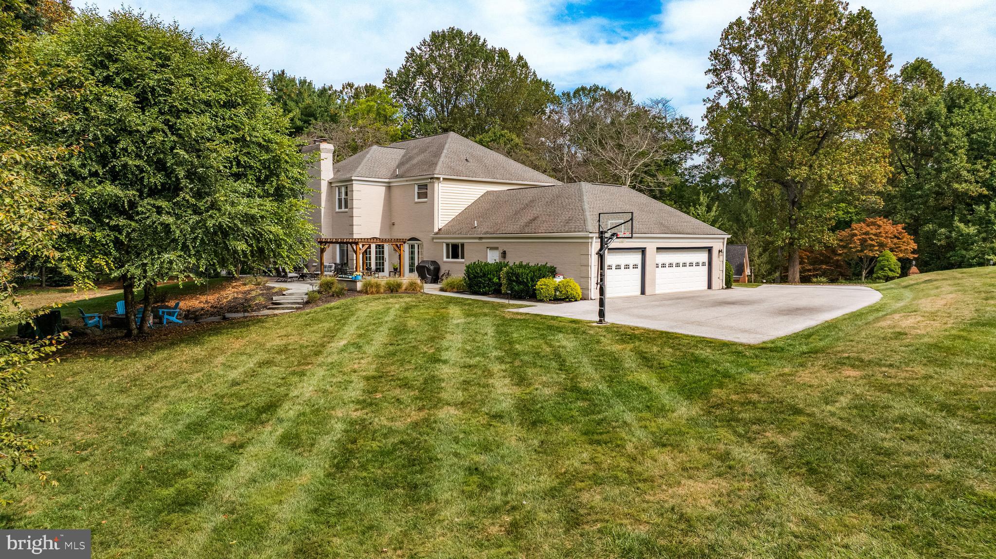 OVERLOOK - Residential