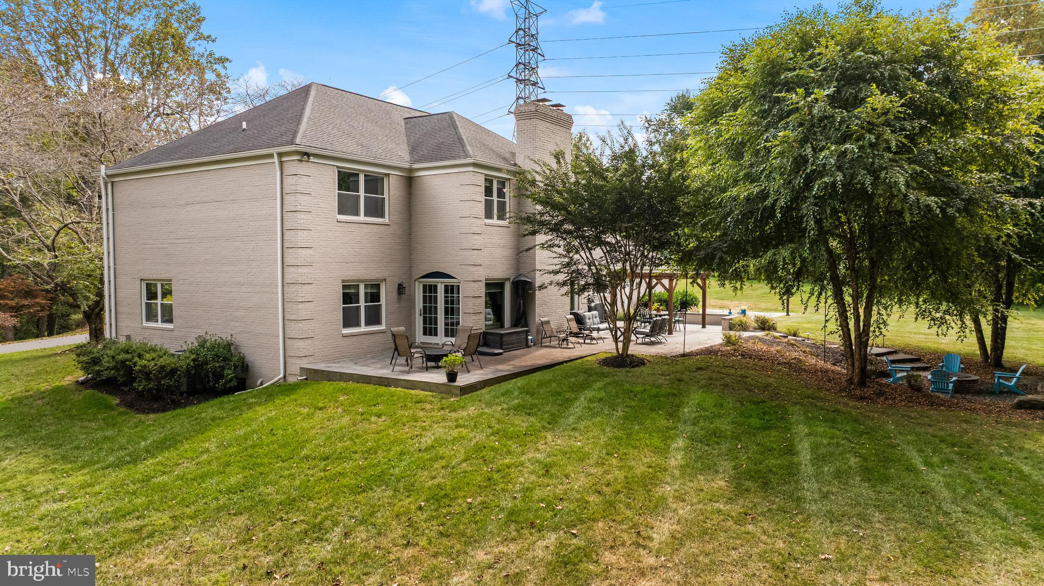 OVERLOOK - Residential