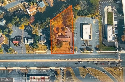 Photo of 609 High Street, MOUNT HOLLY, NJ 08060 (MLS # NJBL2116178)