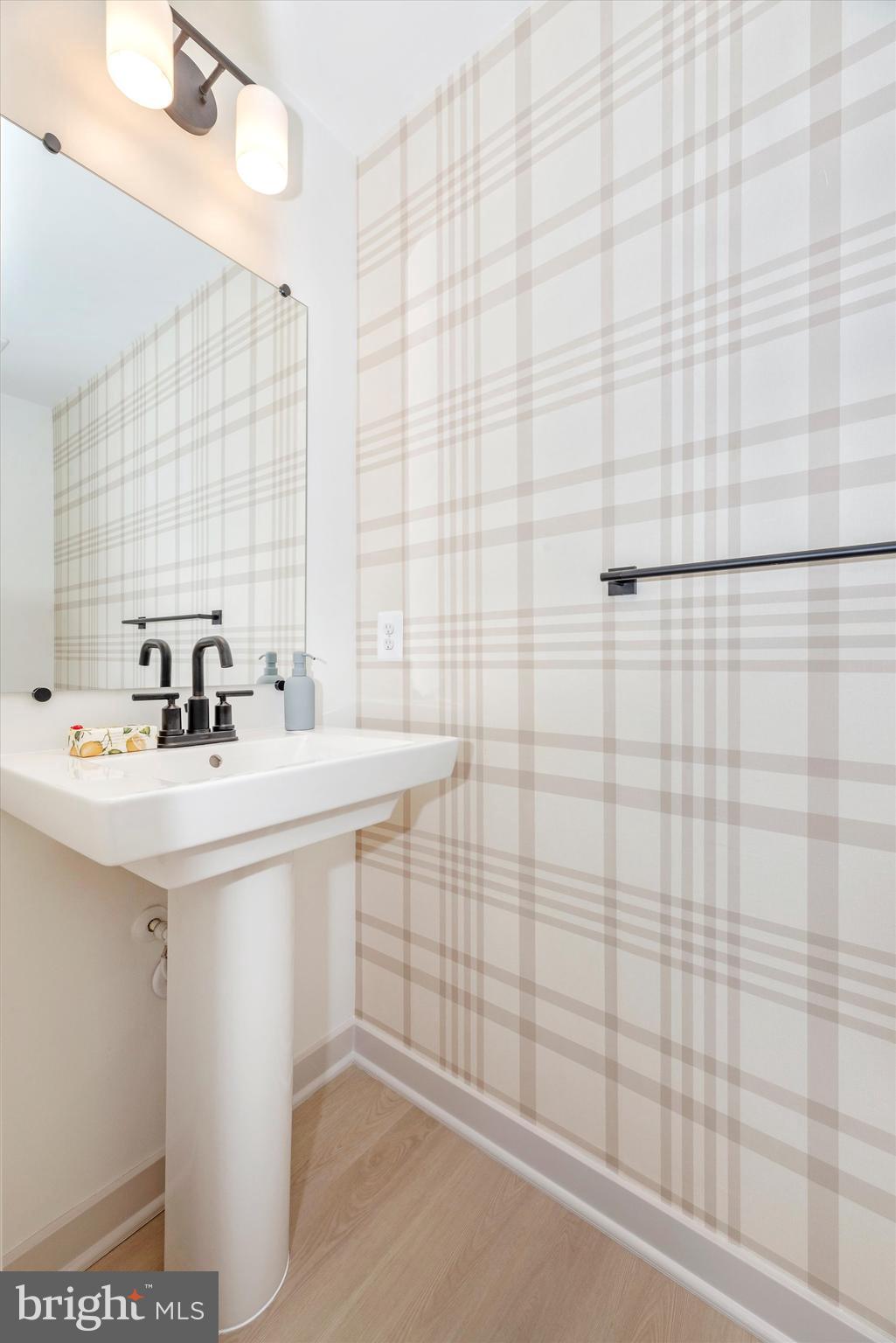 GAMBRILL GLENN - Residential