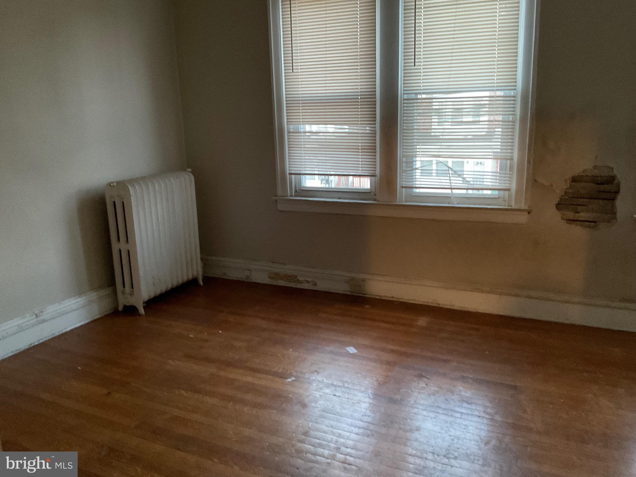 PHILADELPHIA (SOUTHWEST) - Residential