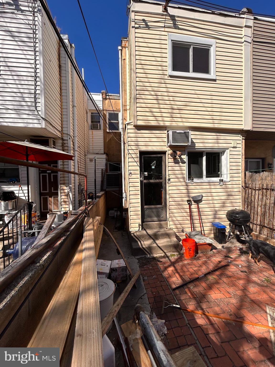 POINT BREEZE - Residential