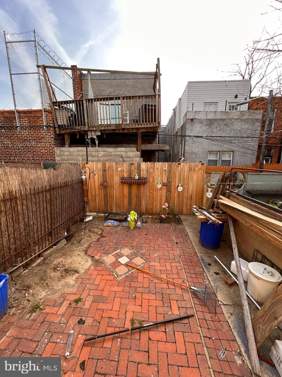 POINT BREEZE - Residential