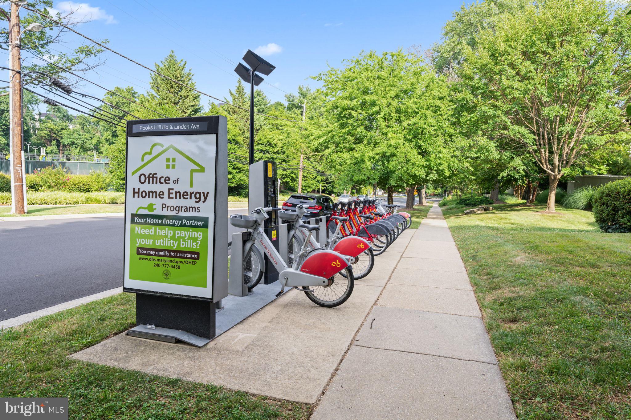 PROMENADE TOWERS - Residential