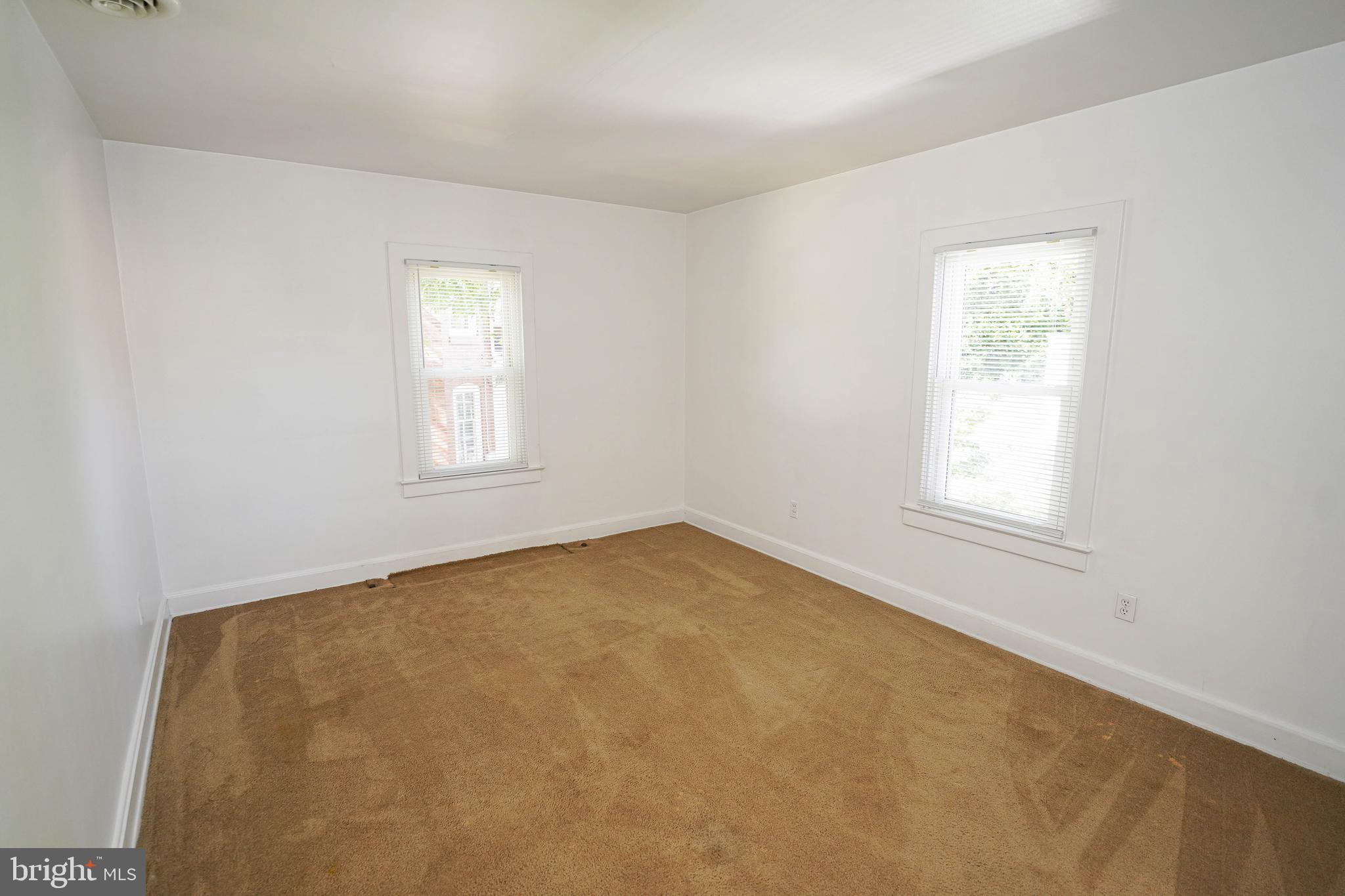 WEST END - Residential Lease