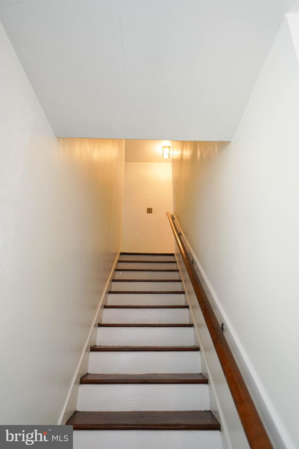 WEST END - Residential Lease