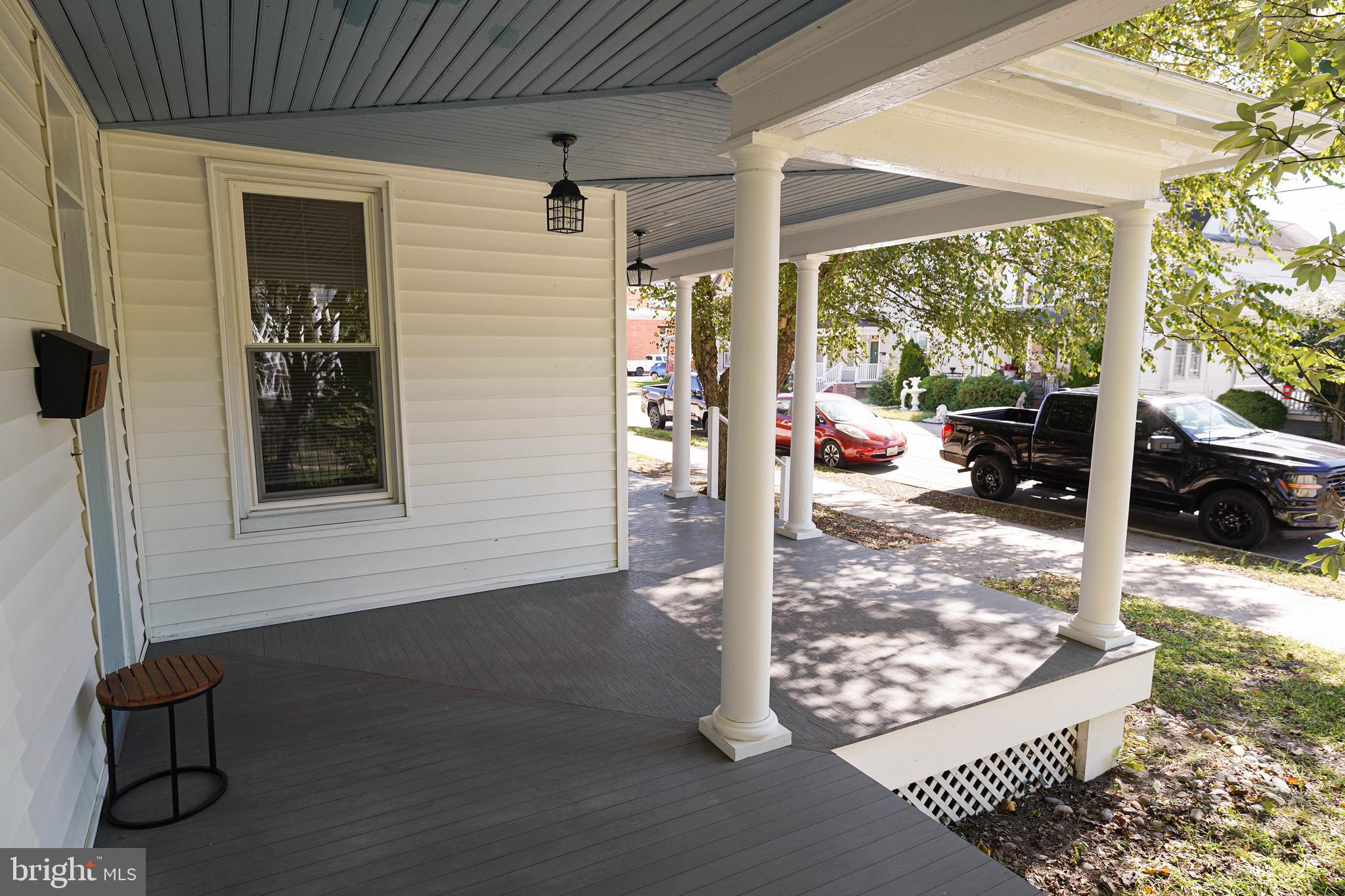 WEST END - Residential Lease