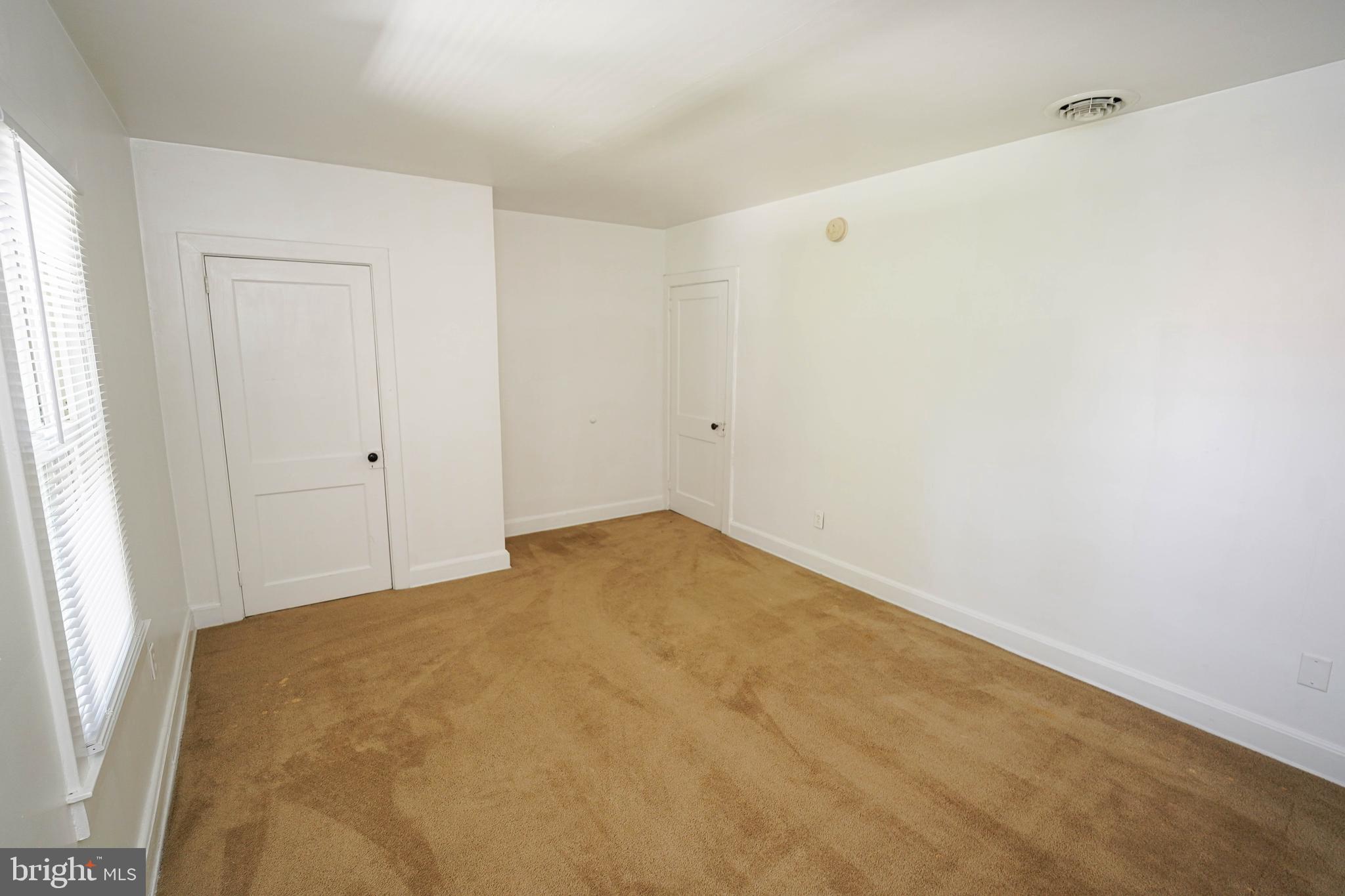 WEST END - Residential Lease