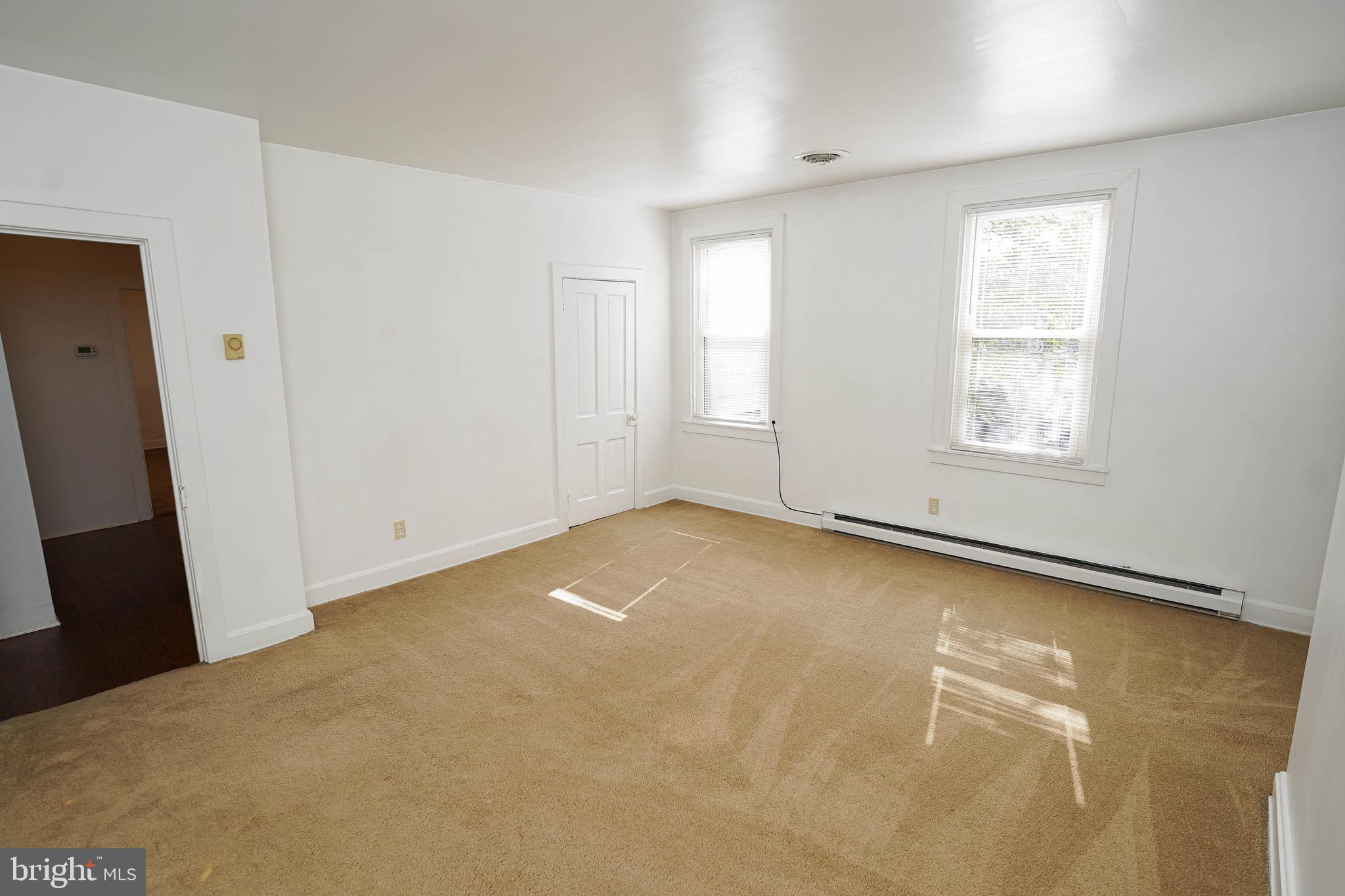 WEST END - Residential Lease