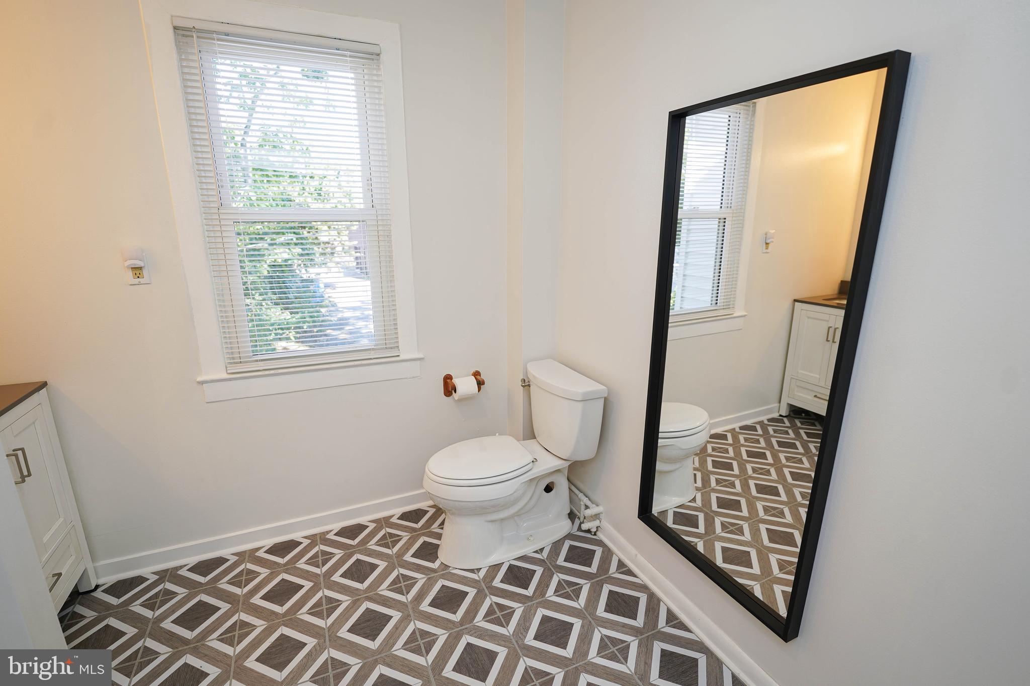 WEST END - Residential Lease