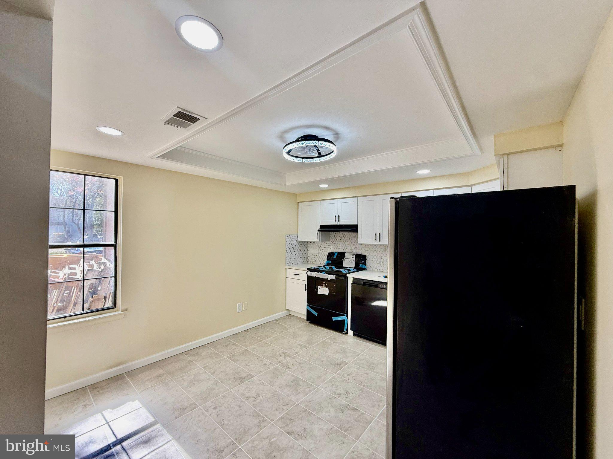 1502 BROMLEY ESTS ESTATES