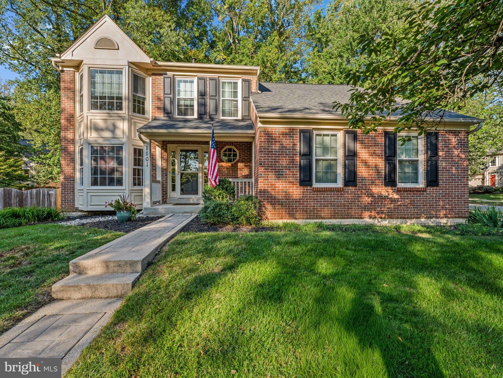 Photo of 1101 Jasper Court, CROFTON, MD 21114 (MLS # MDAA2157124)