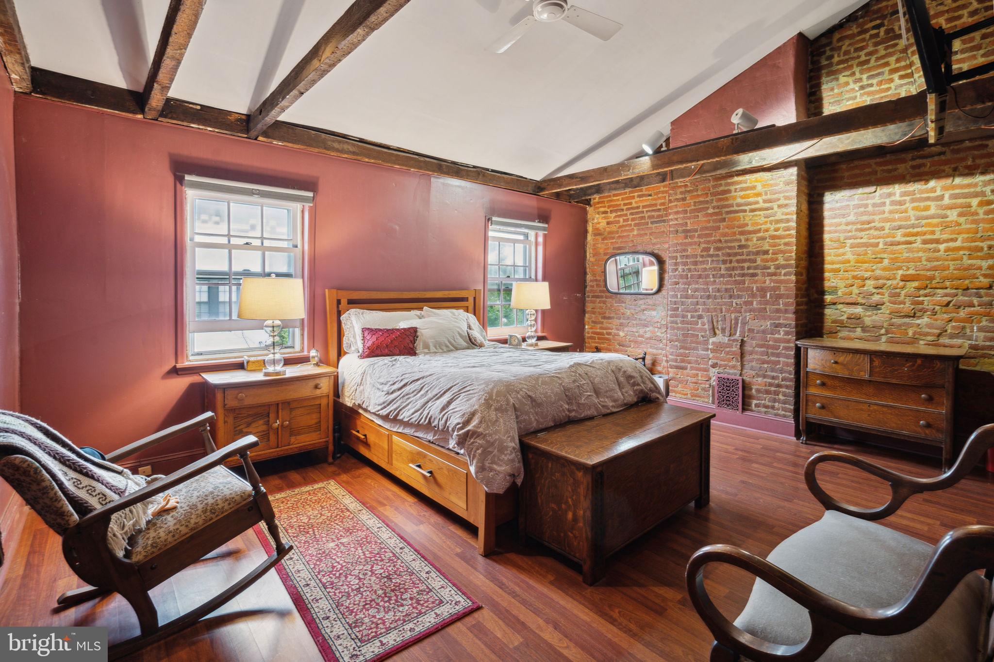 BELLA VISTA - Residential Income