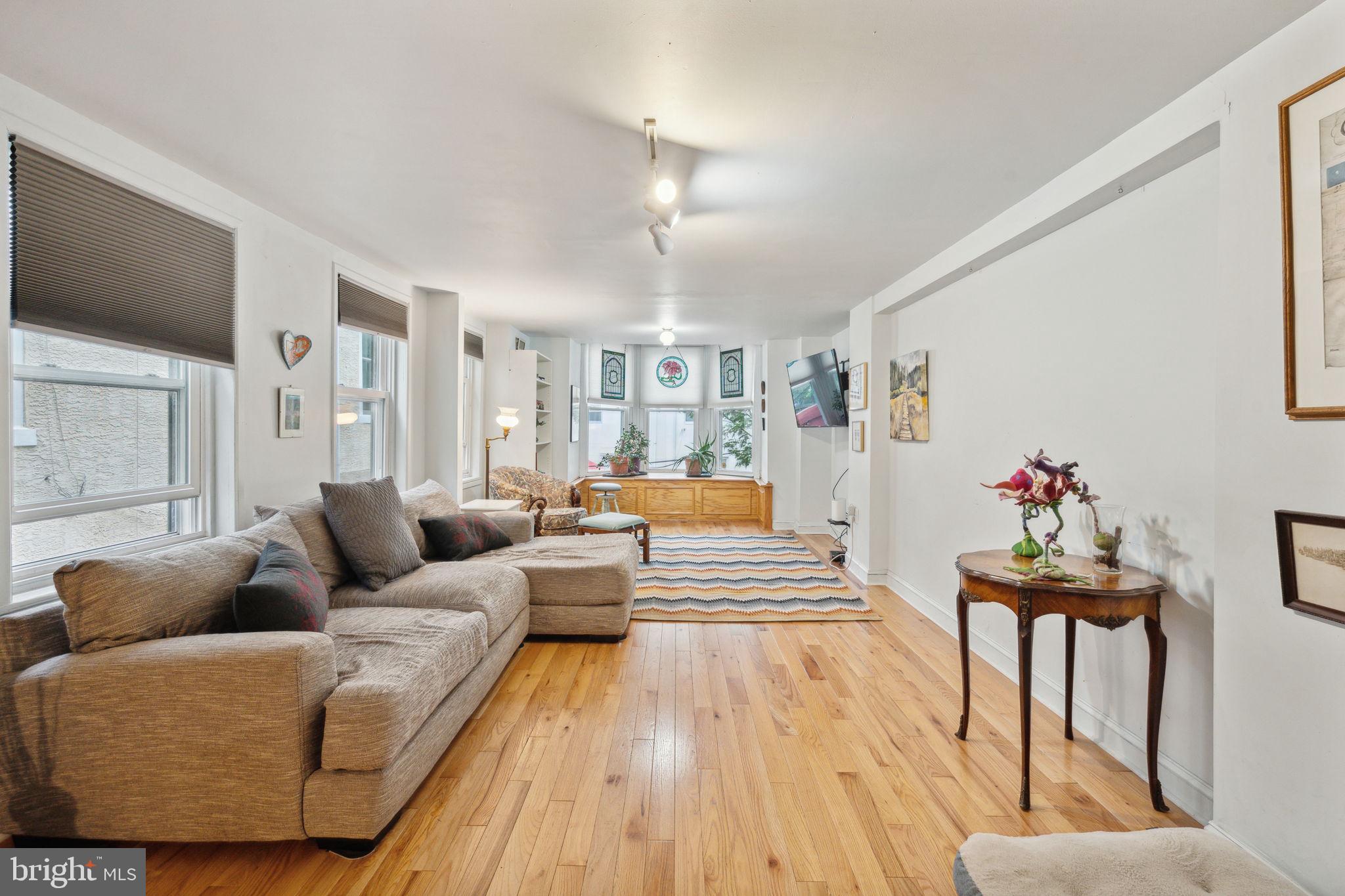 BELLA VISTA - Residential Income