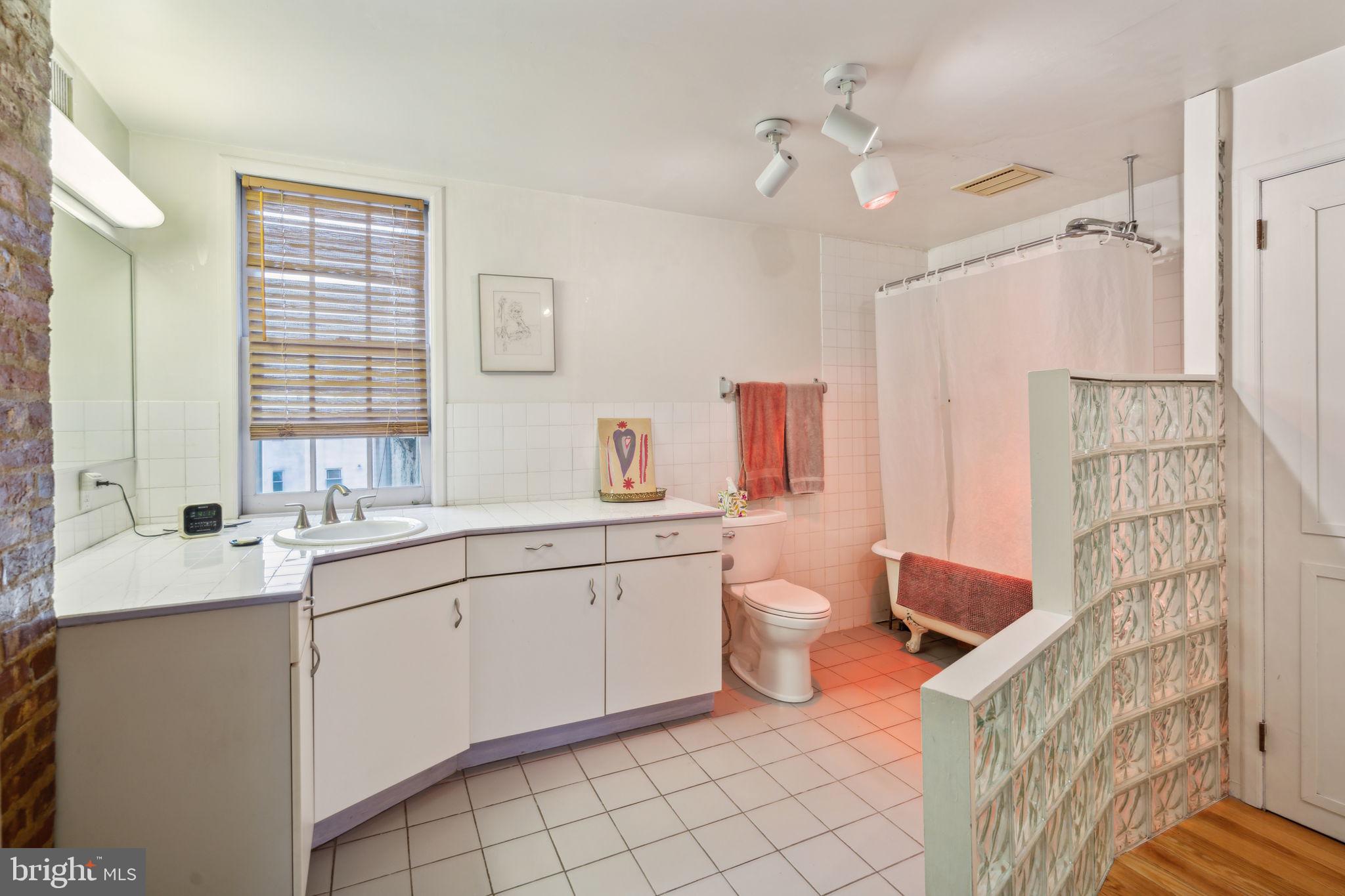 BELLA VISTA - Residential Income