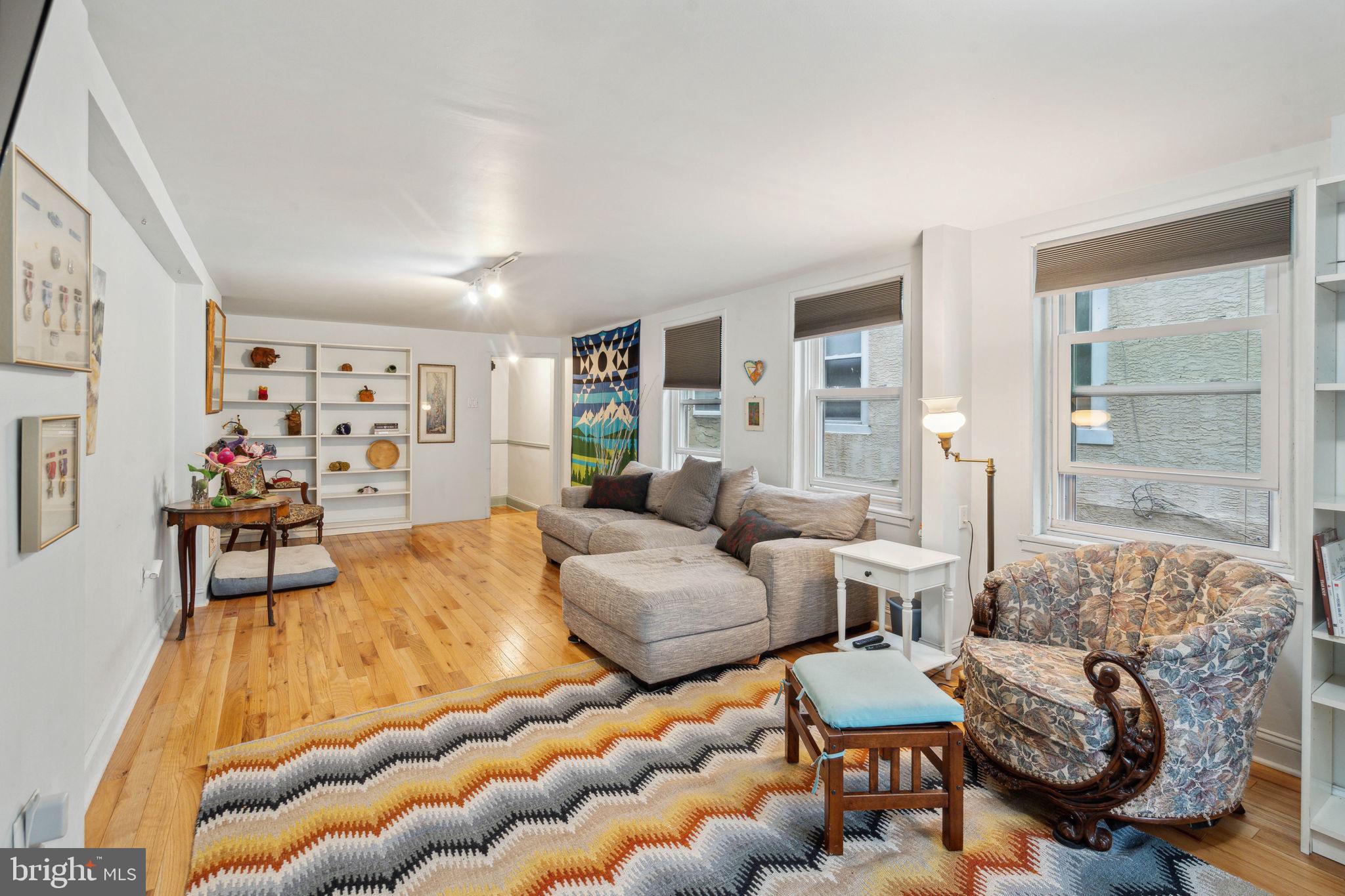 BELLA VISTA - Residential Income