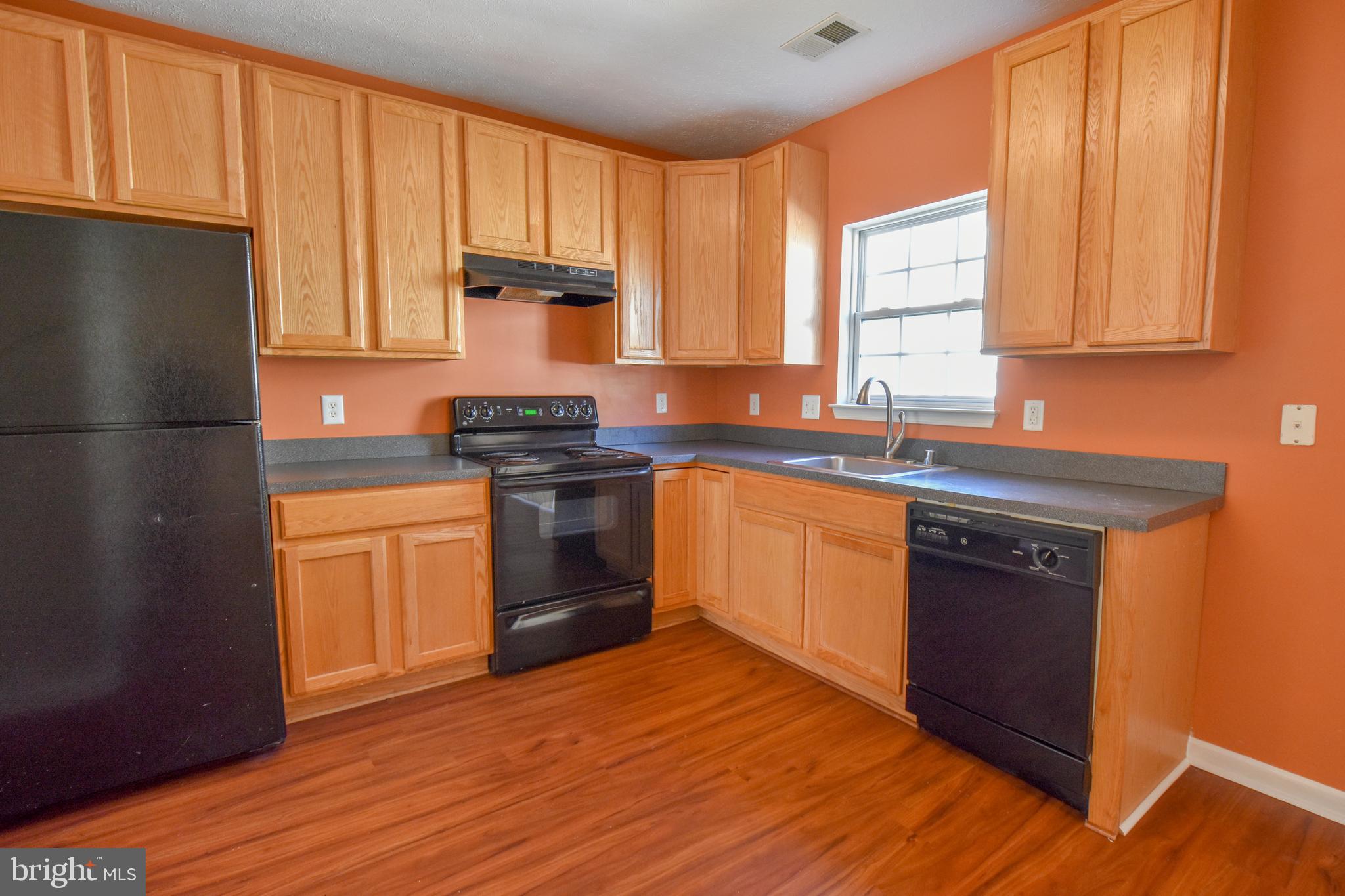 CRAIN SUMMIT - Residential Lease