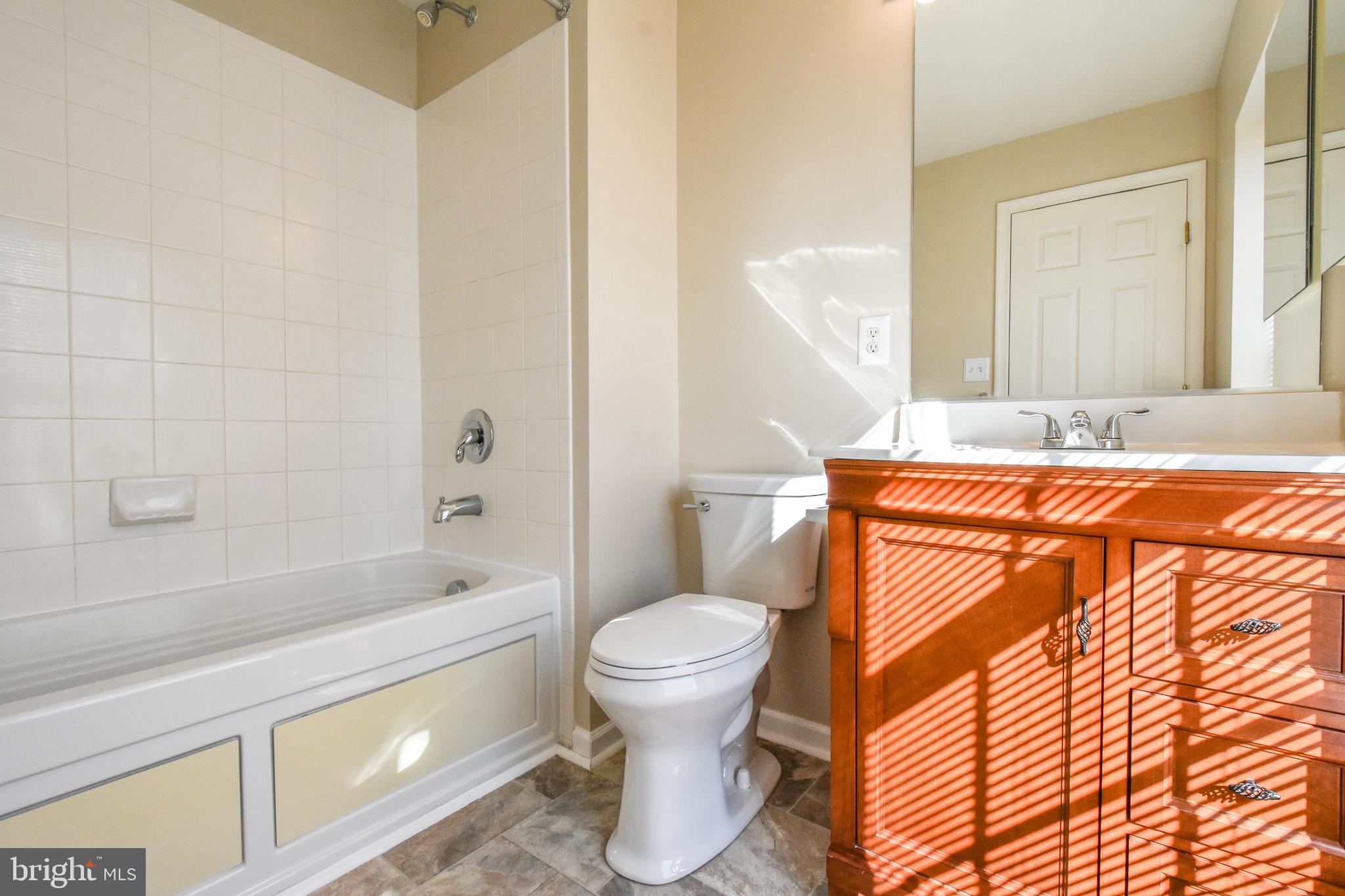 CRAIN SUMMIT - Residential Lease